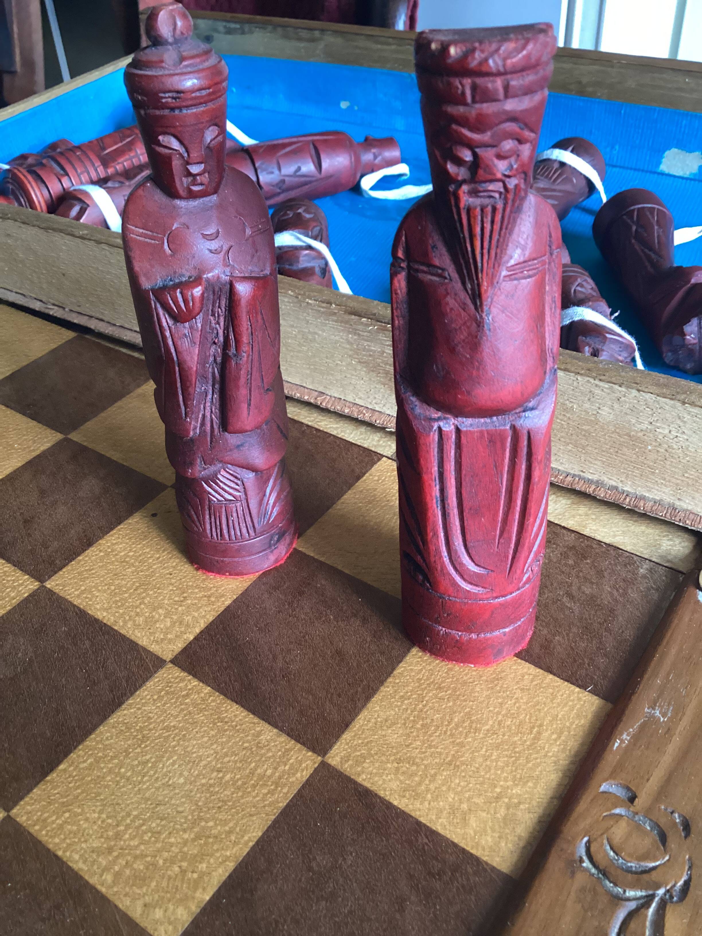 Wooden chess set from the 1960s, dimensions: length - 47.5 cm -