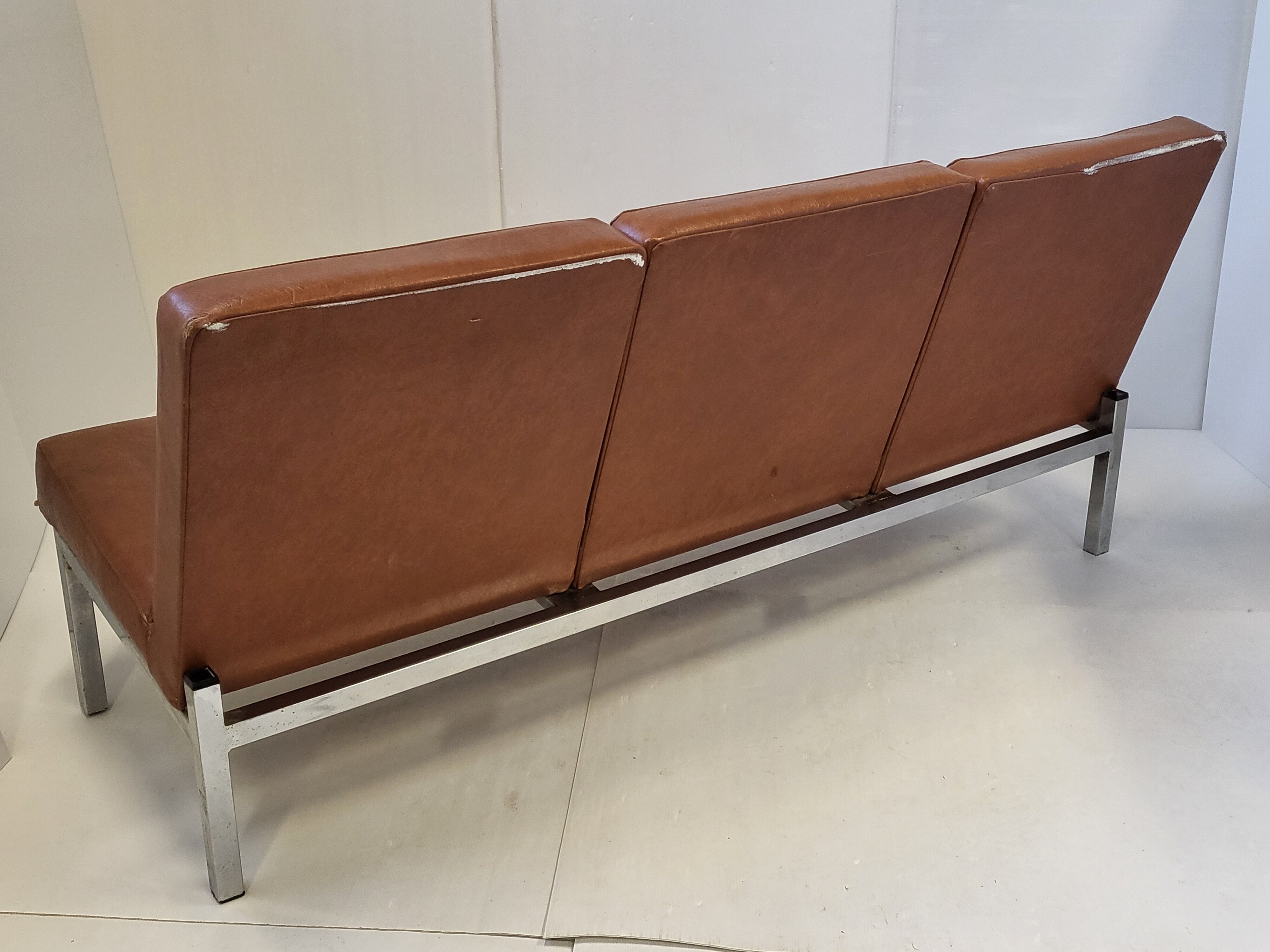 Vintage 3-seater sofa 1960