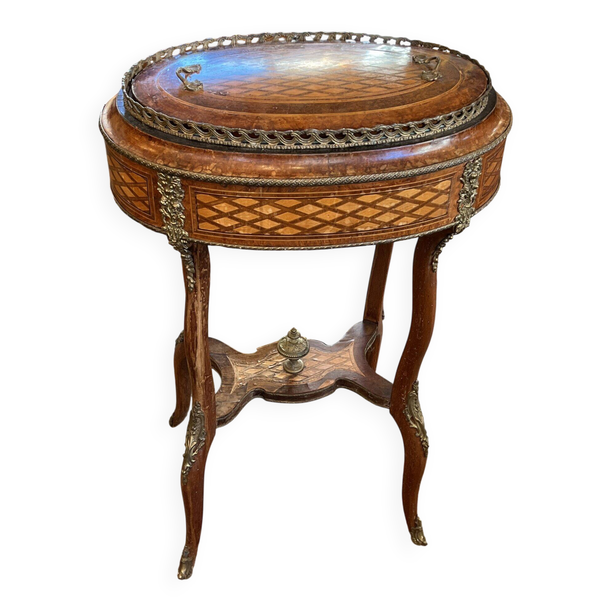 Very beautiful and old wooden marquetry planter, Napoleon III period, mid-19th century.