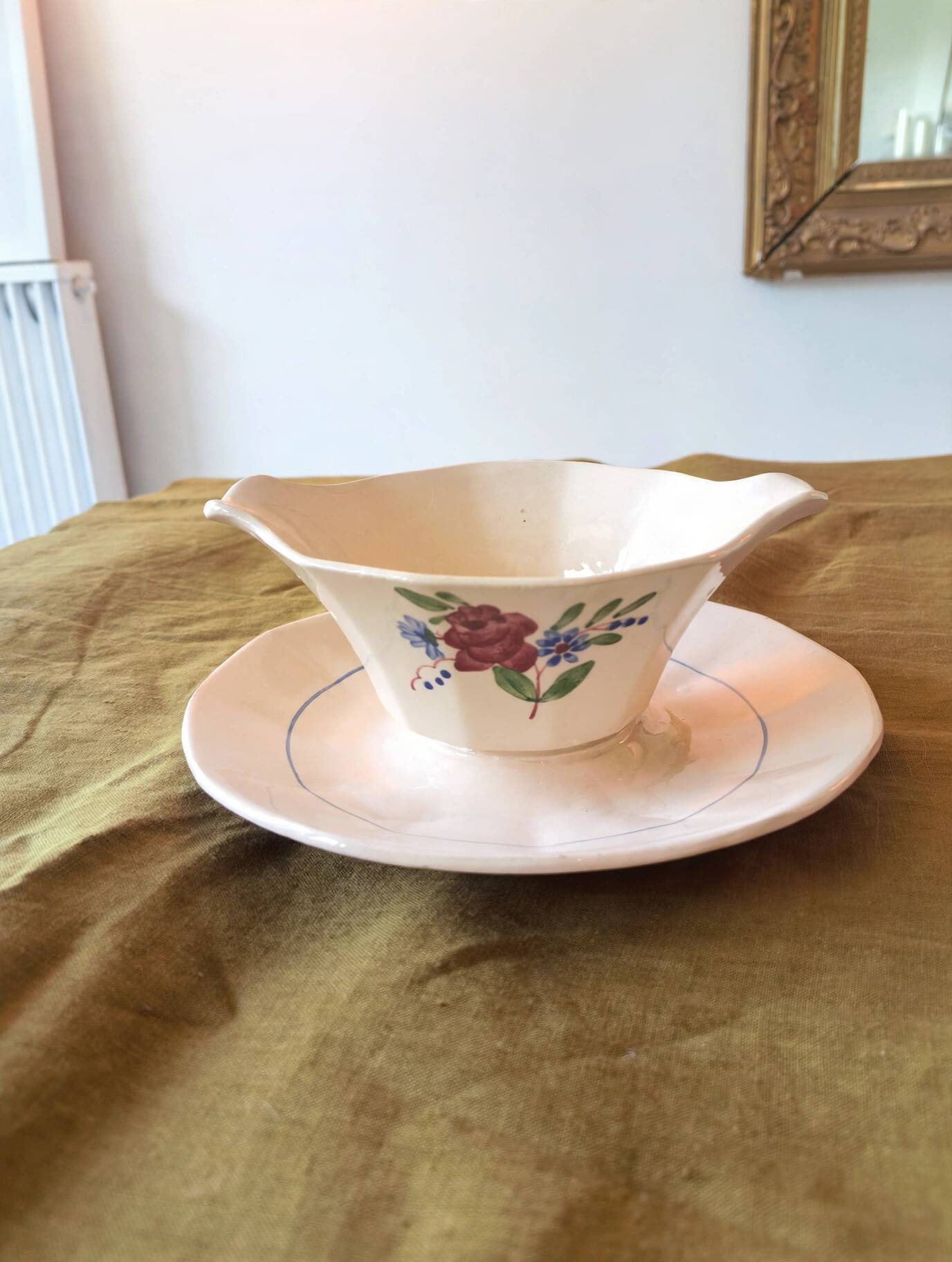 Vintage sauceboat Digoin Sarreguemines model 9177 floral decoration