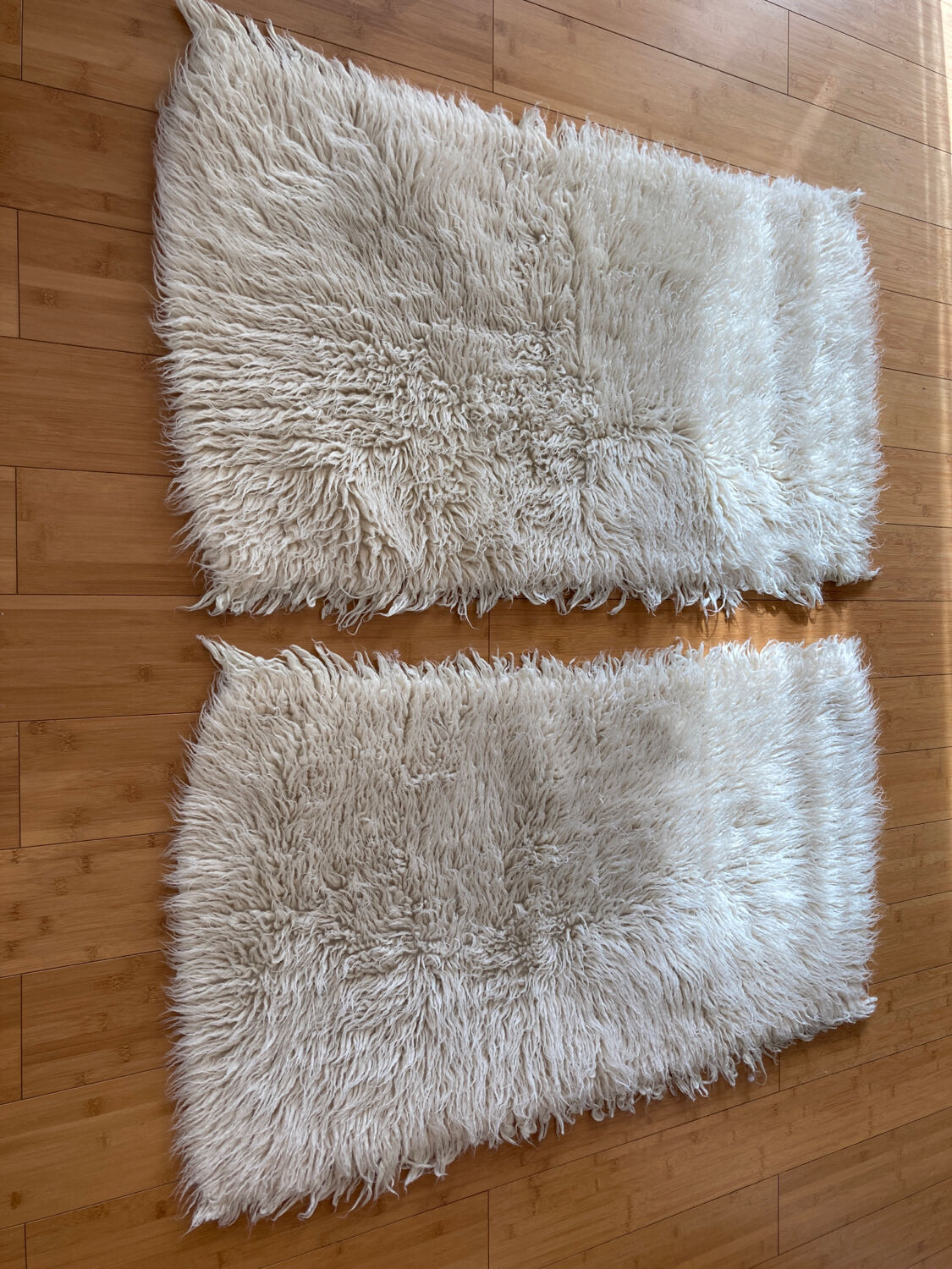 2 vintage wool pure bed descents