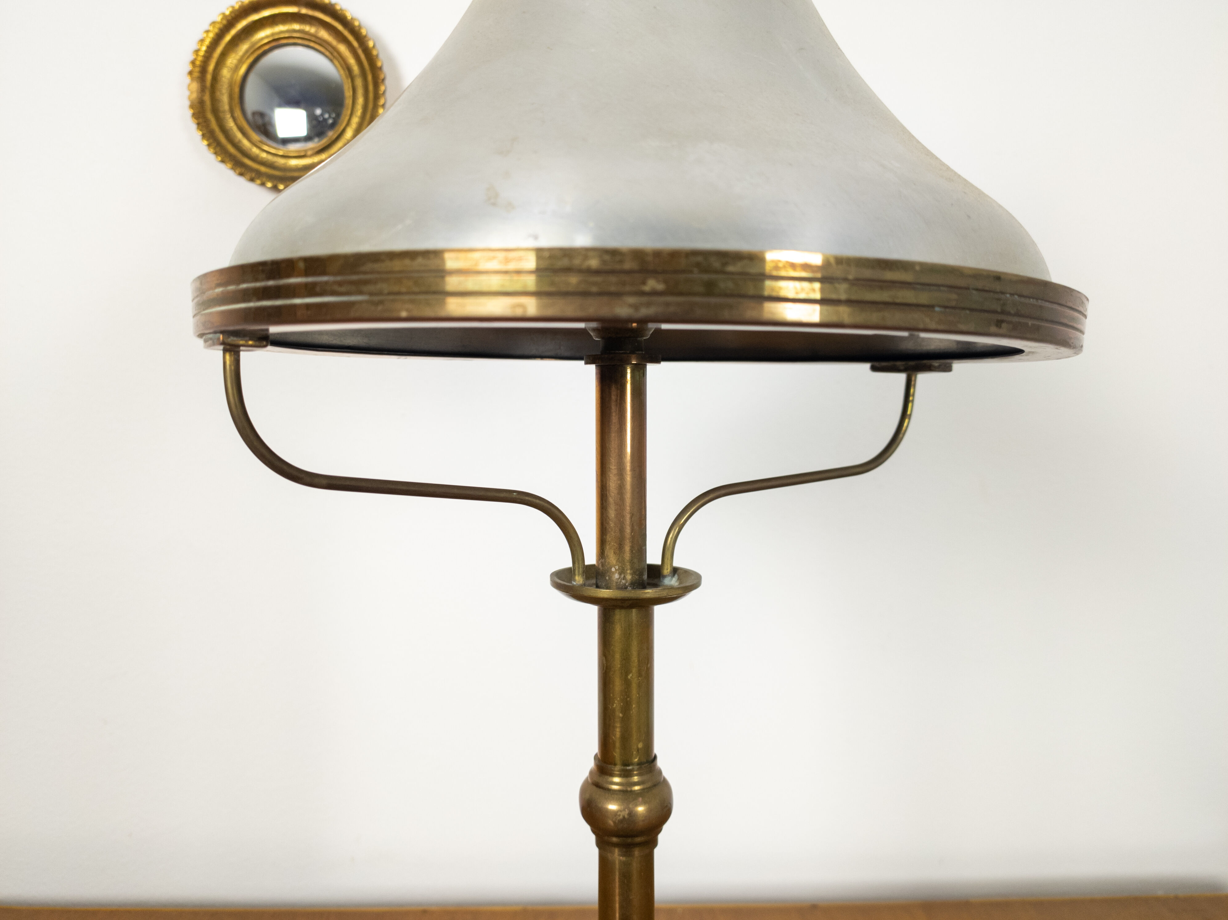 Art Deco Lamp Alluminator