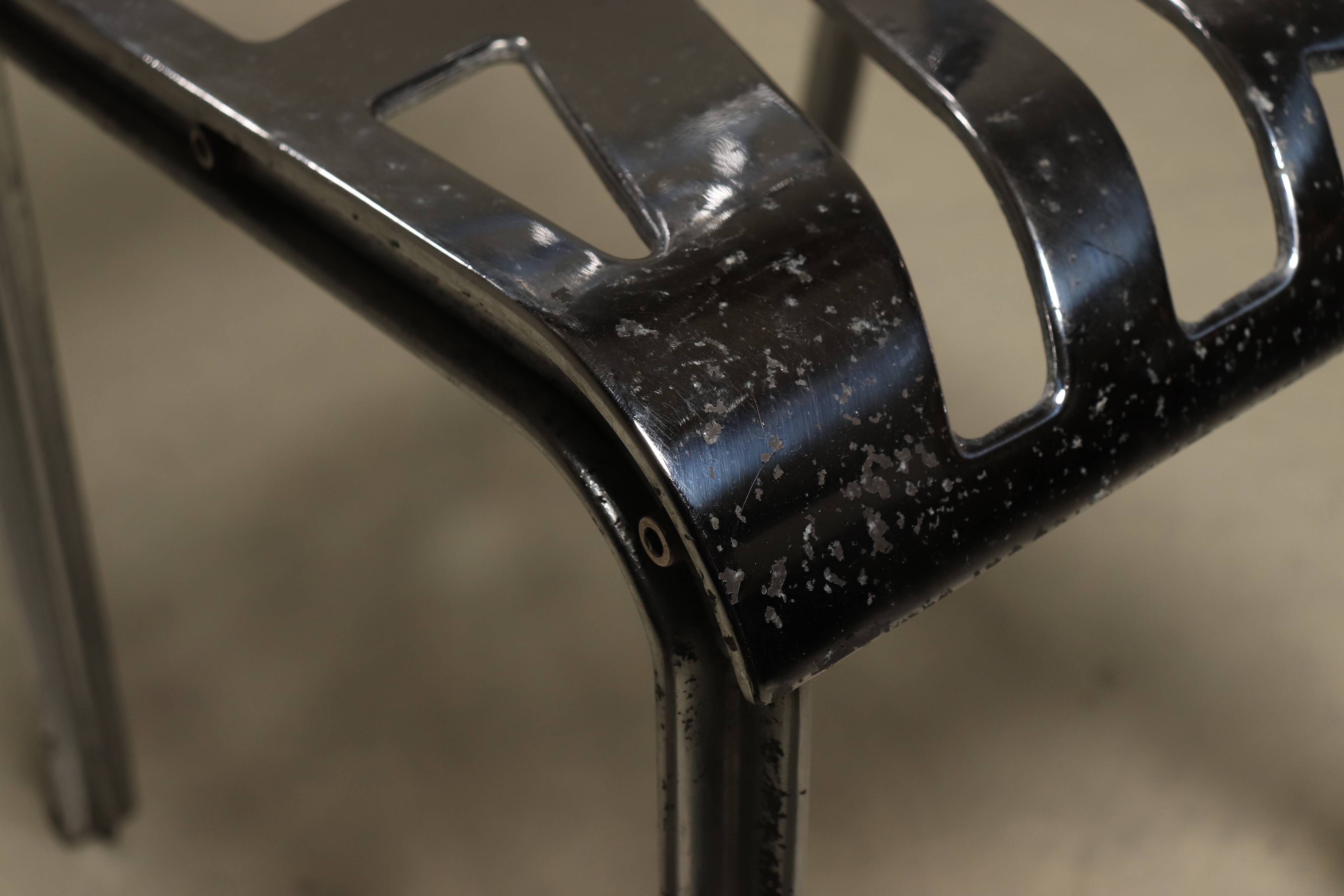 “Hello There” side chair by Jeremy Harvey for Artifort 1970s