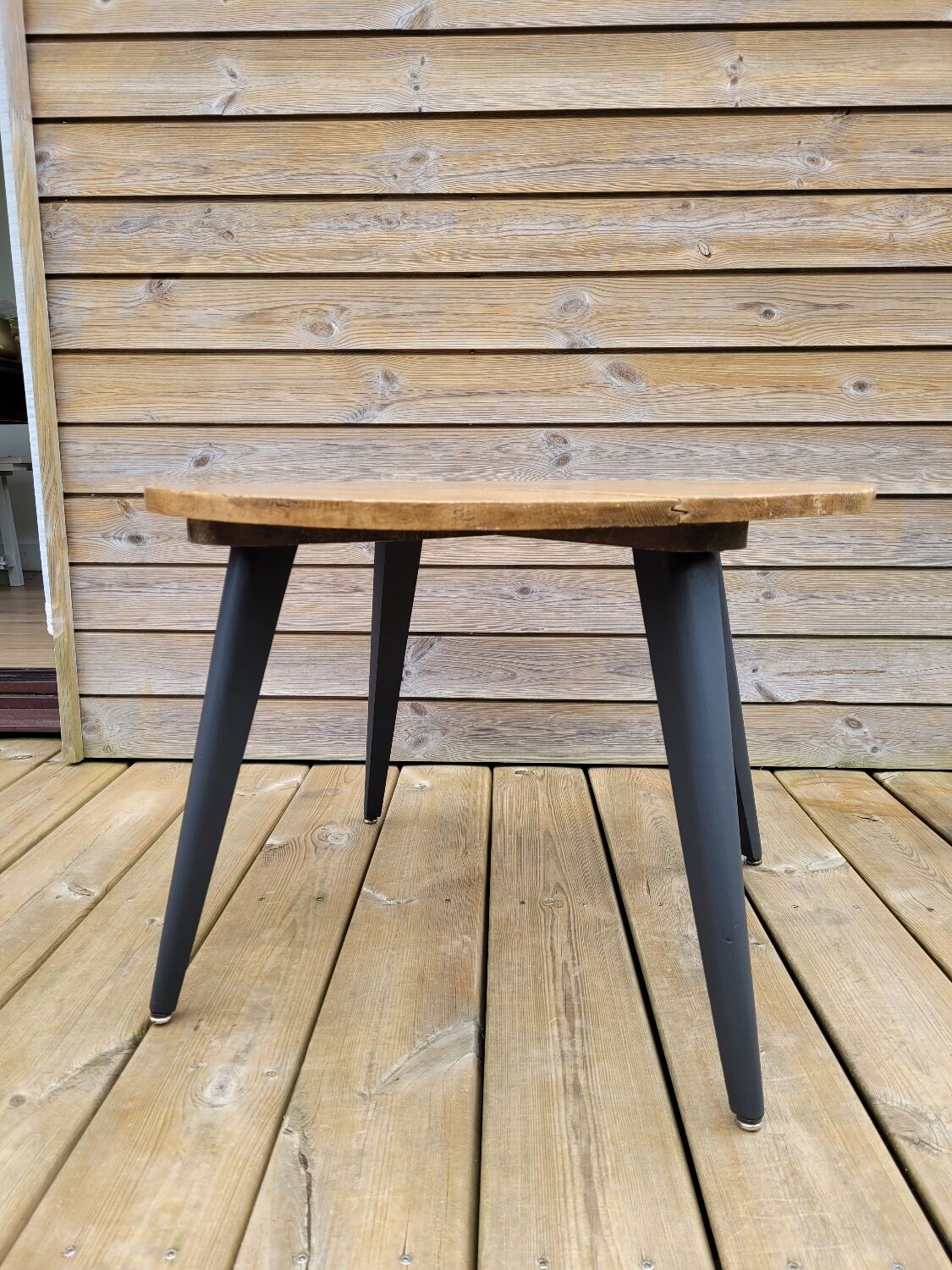 Round wooden coffee table