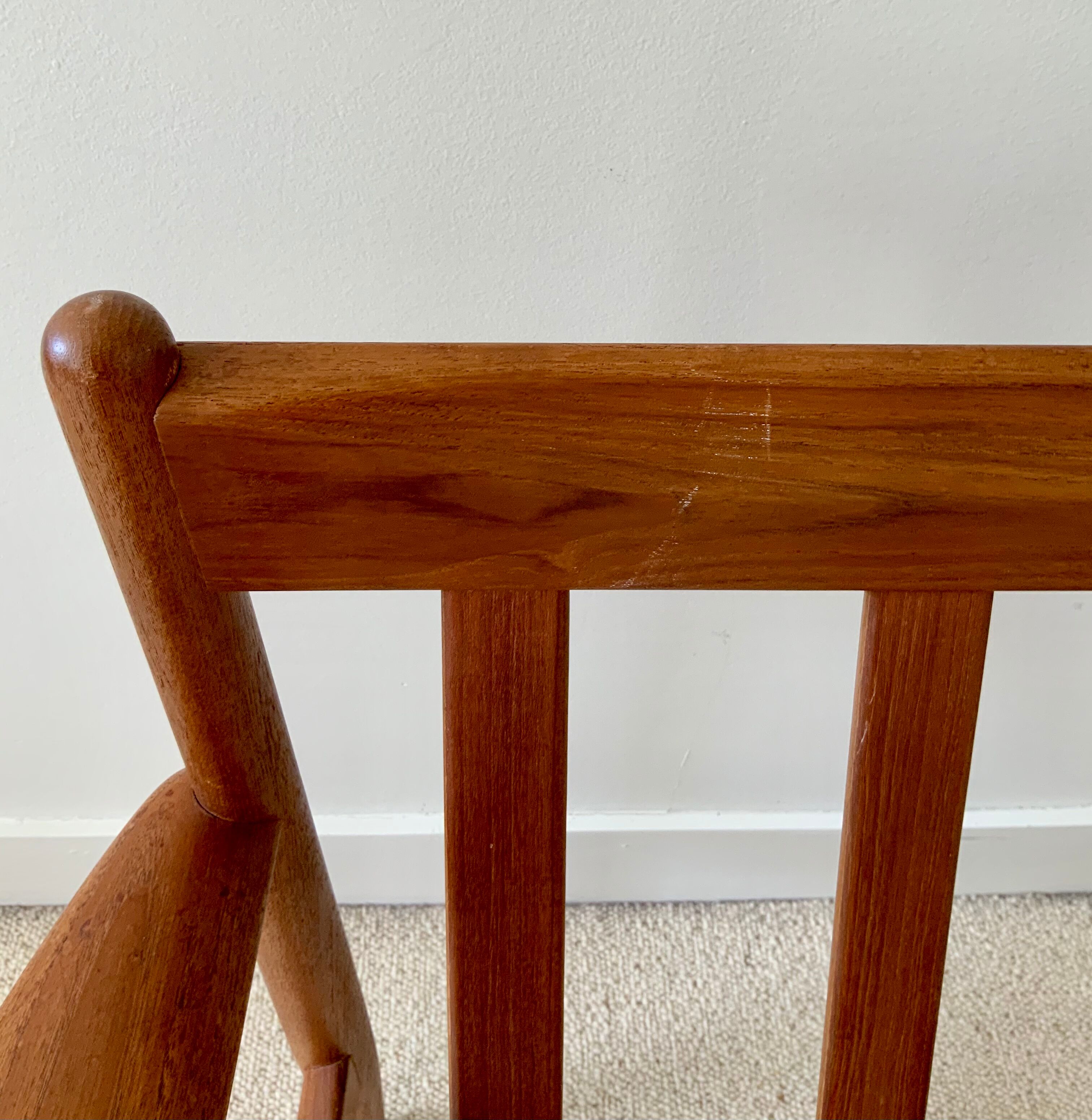 Fauteuil en teck Grete Jalk