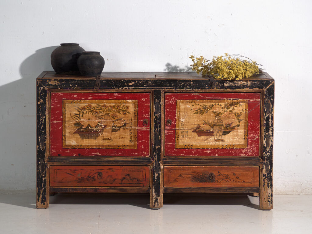 Antique buffet painted in elm – China, circa 1950