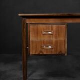Bureau vintage classique scandinave moderne en bois de teck avec tiroirs, 1960s