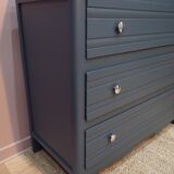 Cute chest of drawers