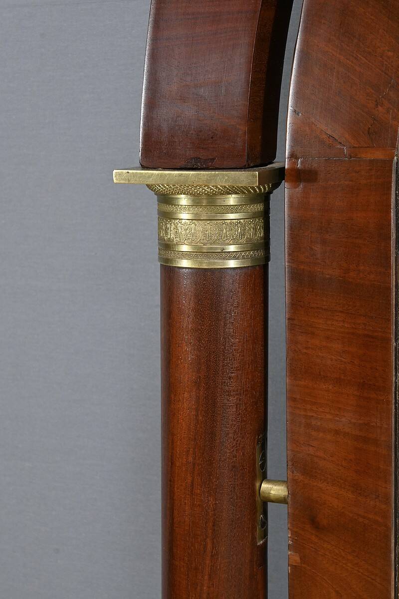 Mahogany dressing table, Empire period – Early 19th century