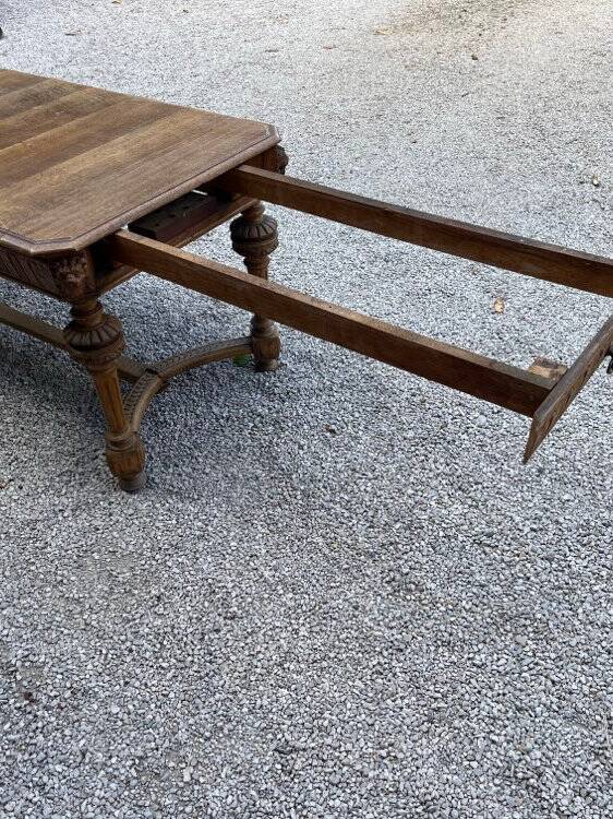 Table en chêne massif d’époque