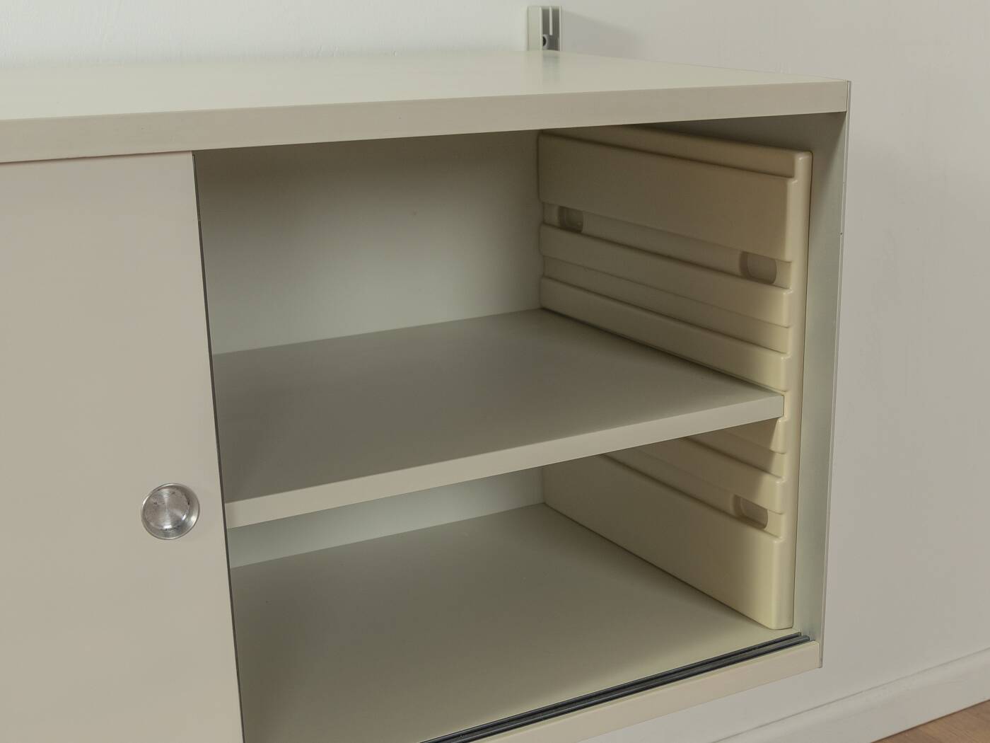 Shelving system 606, Dieter Rams for Vitsœ