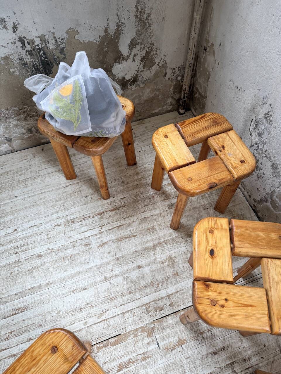 Set of 6 Olof Ottelin stools, Finland 1950.