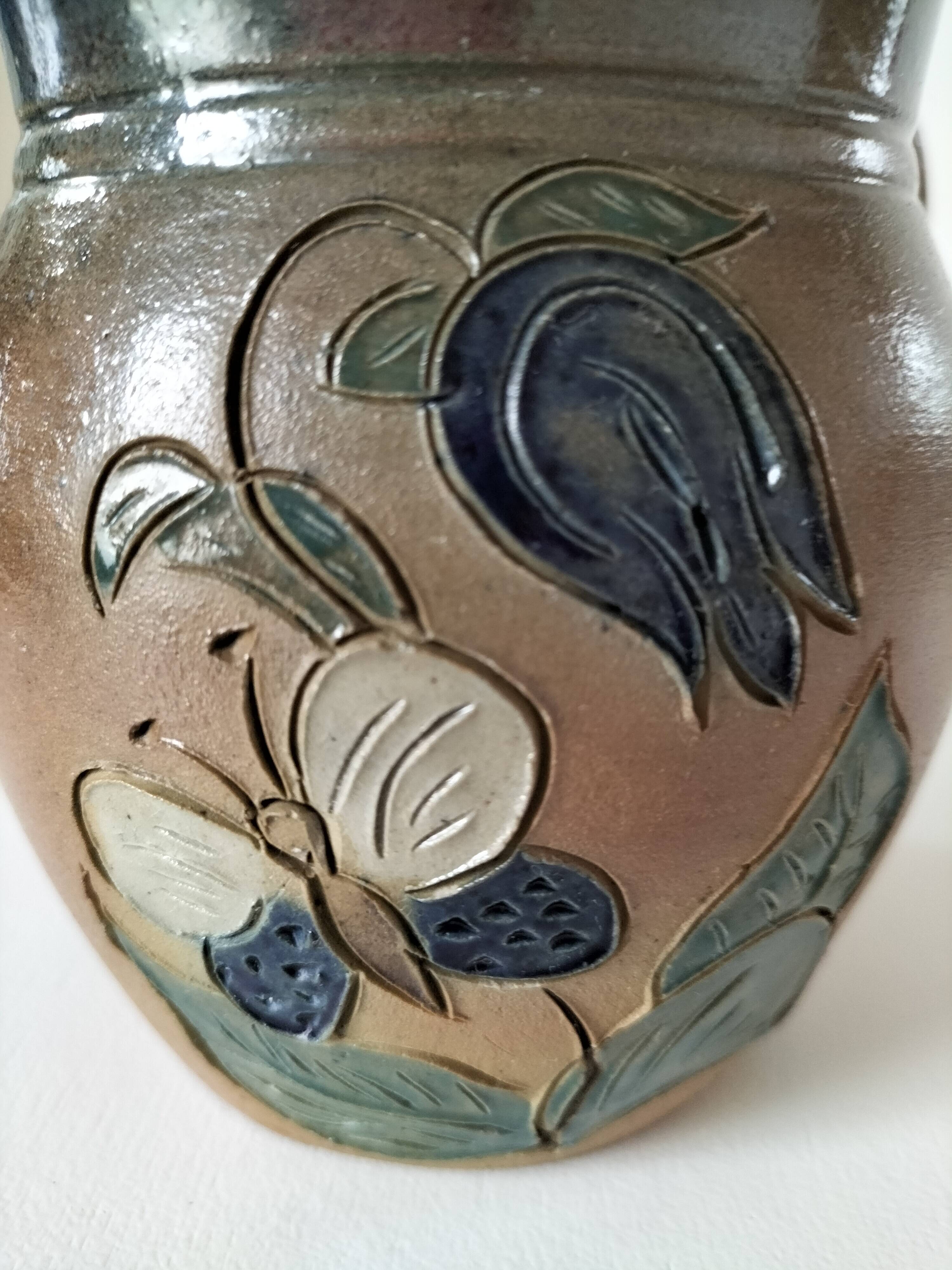 Stoneware pitcher from Poterie des Mottes, Saint Amand en Puisaye (Burgundy)