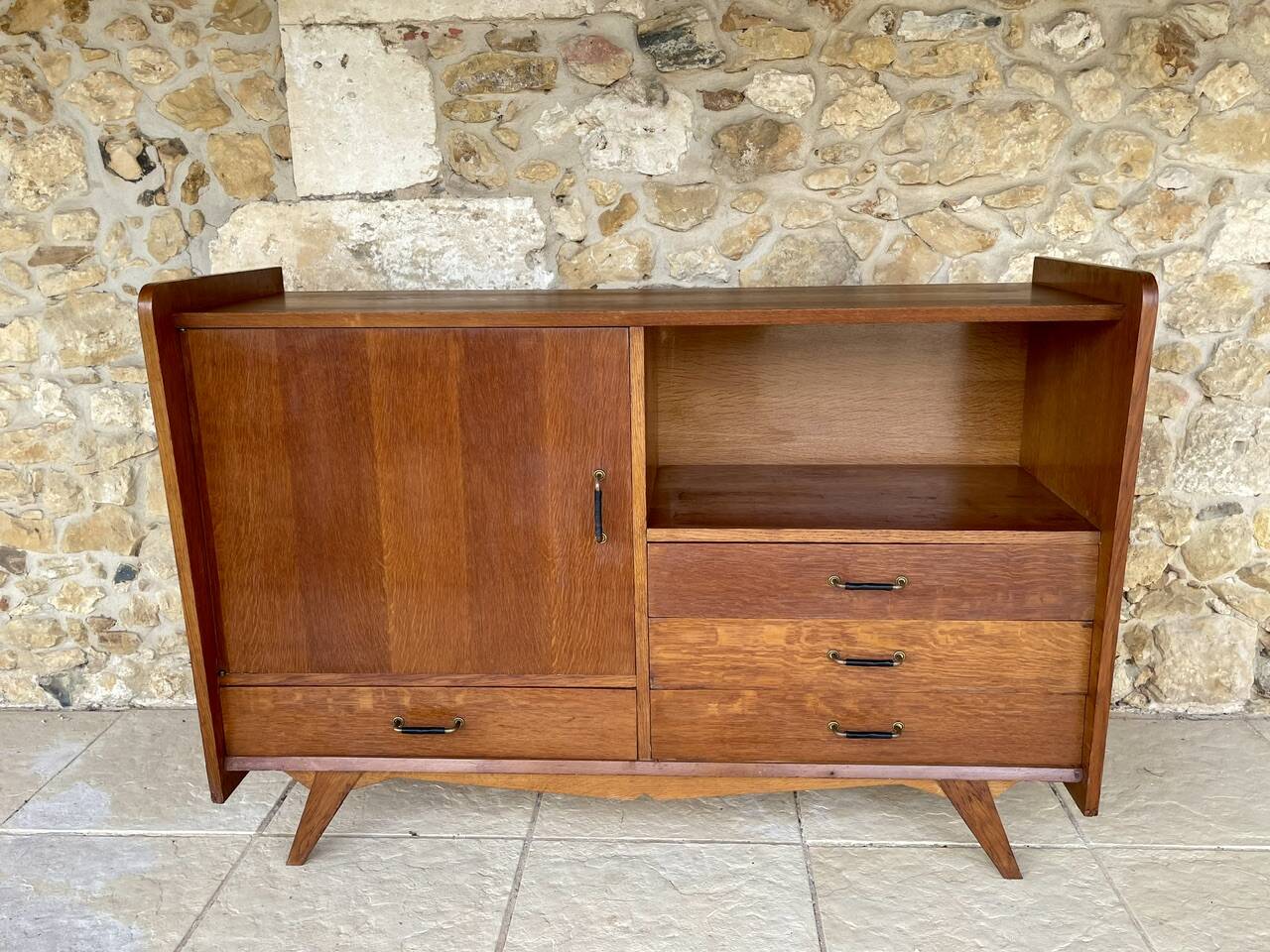 Oak storage unit, splayed legs circa 1950s