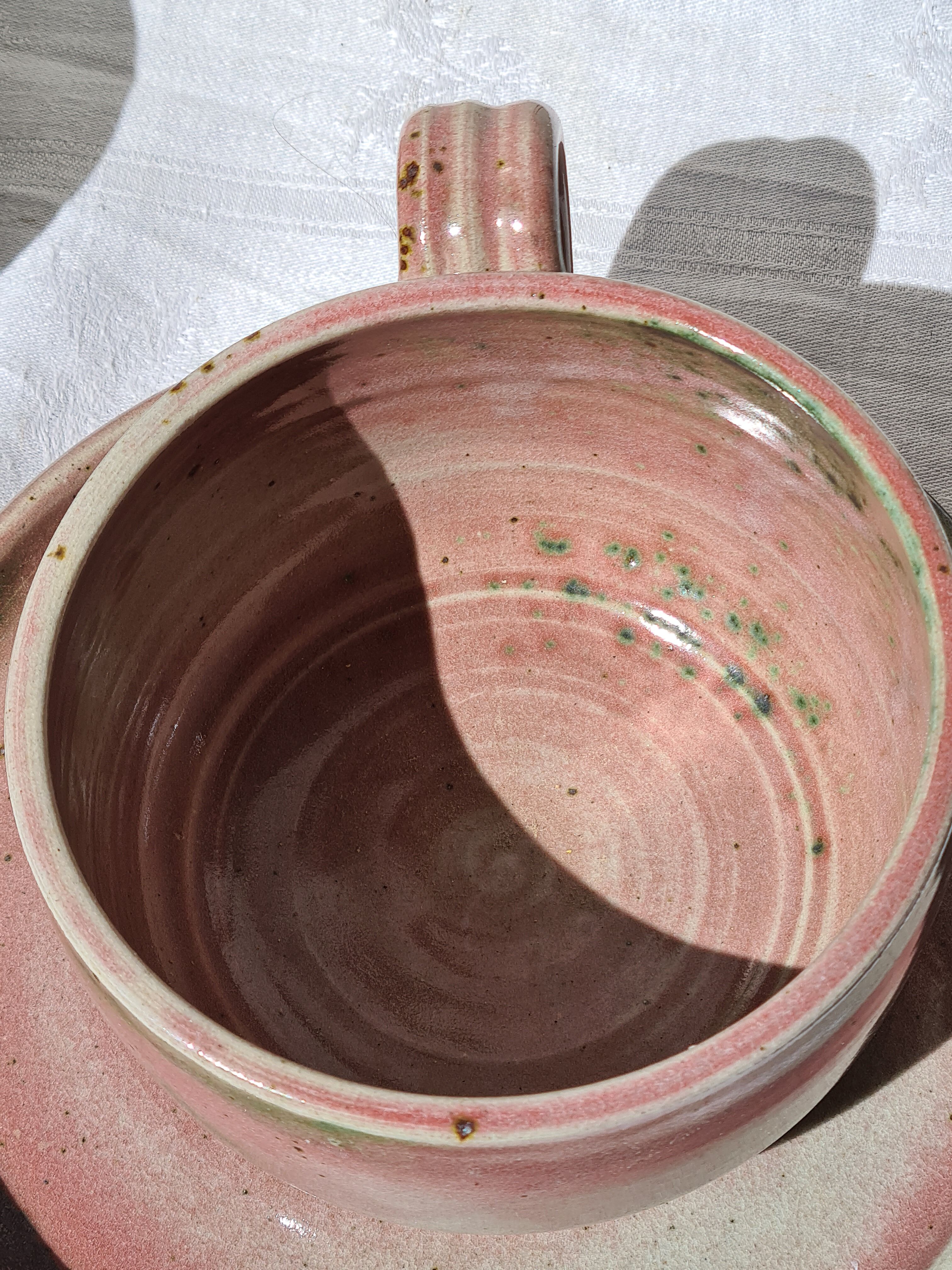 Pair of sandstone lunches