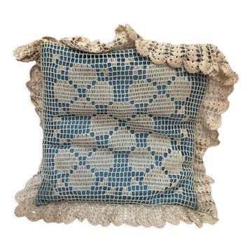 Coussin vintage au crochet, de 1970