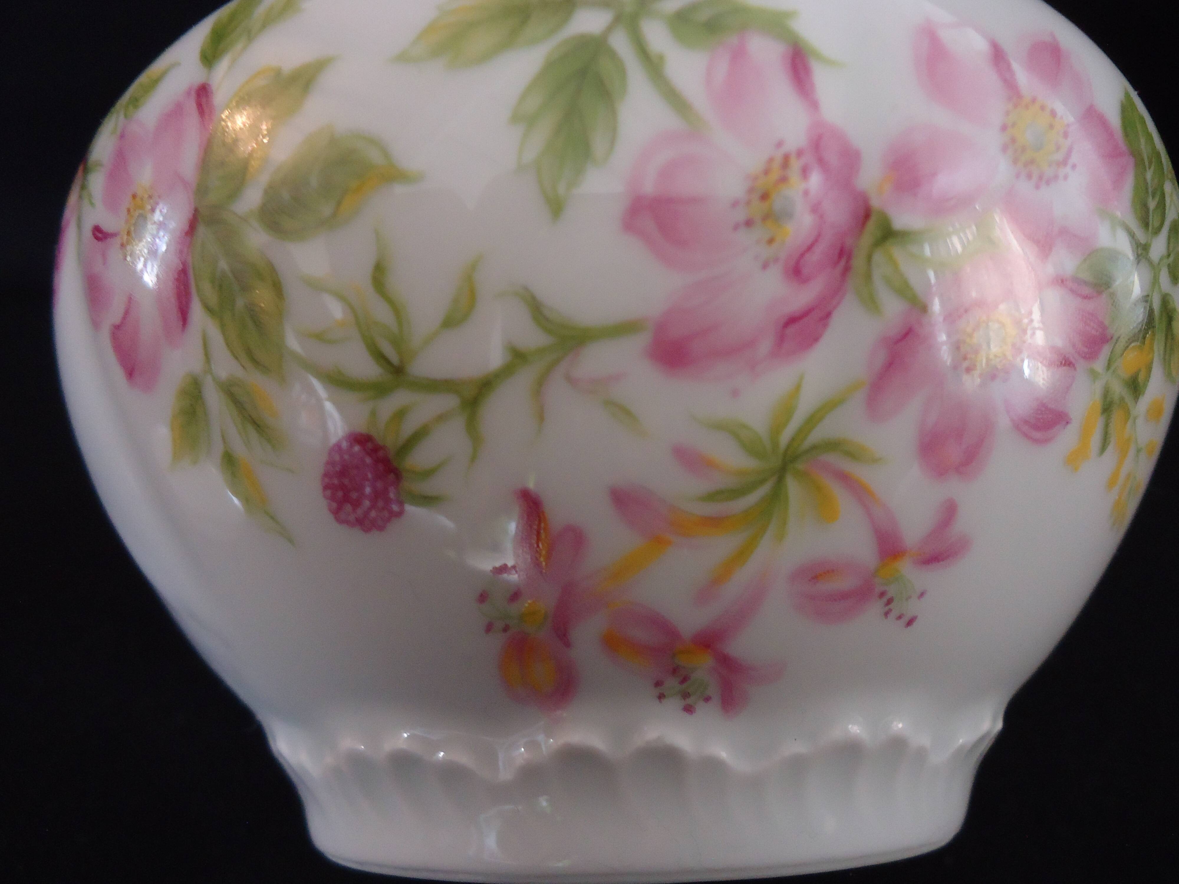 Limoges porcelain sugar bowl, Goumot Labesse