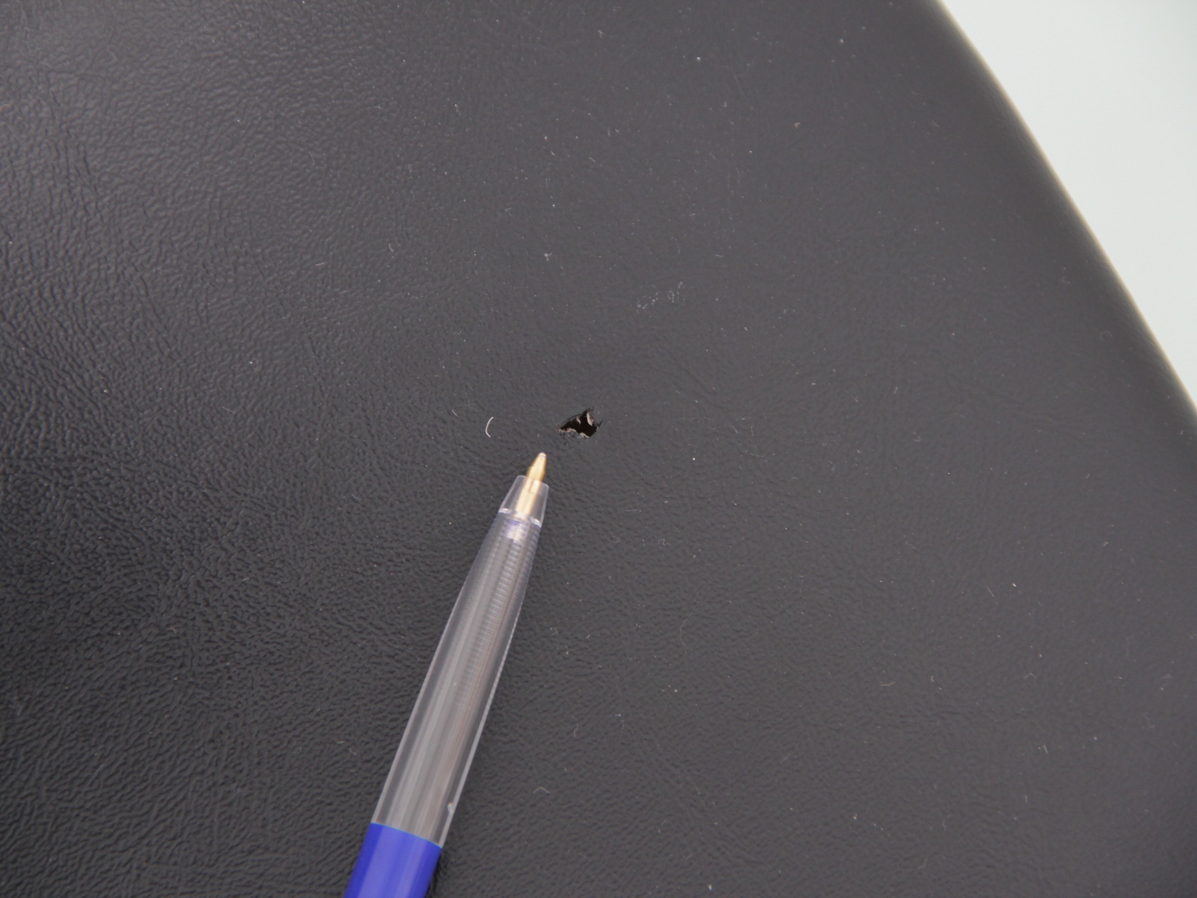 Scandinavian bar stool in OD61 style rosewood. H 62 cm.