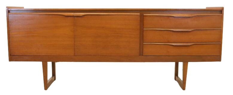 Stonehill vintage teak sideboard 'Lydney' | 182.5 cm