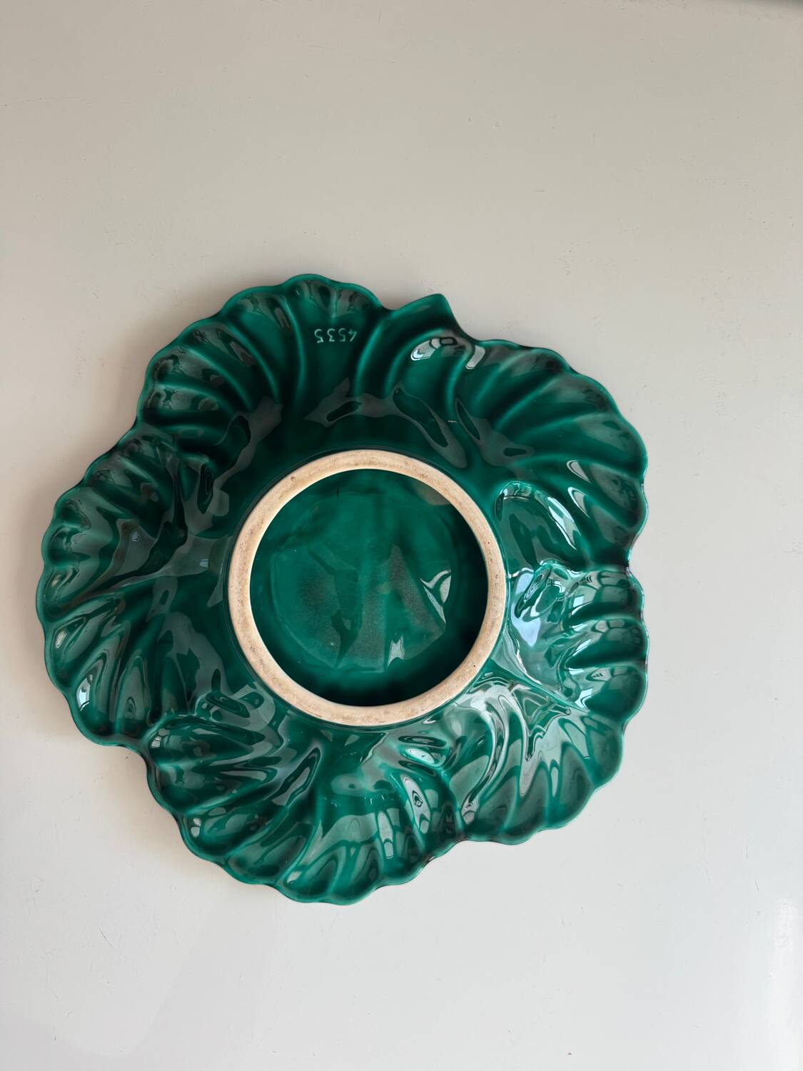 Vintage flat barbotine