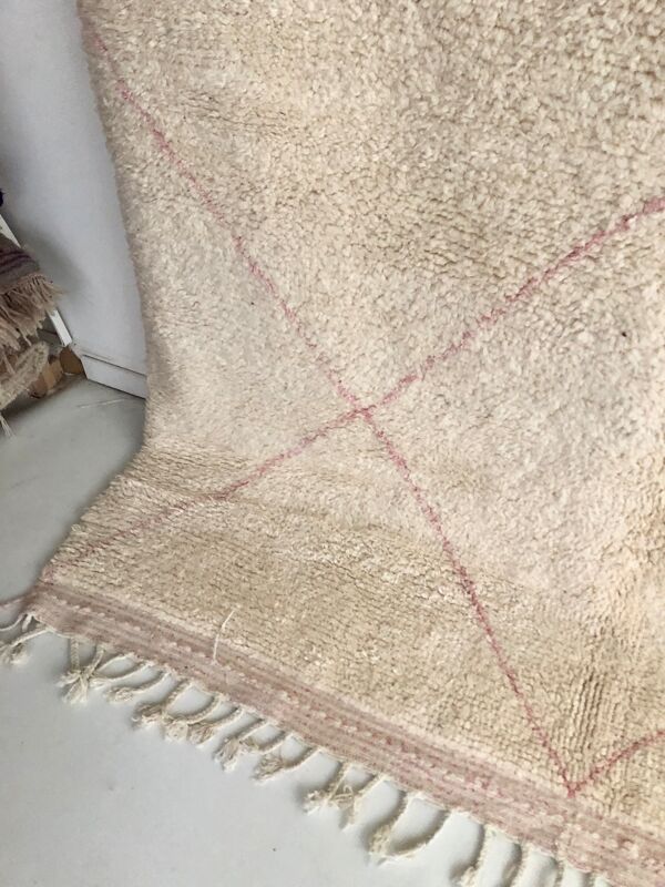 Tapis Berbère marocain Beni Ouarain À Losanges Rose Pale 2,97x2,04m