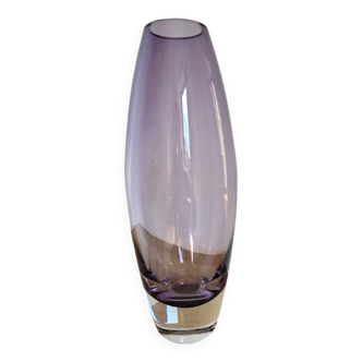 Purple crystal vase