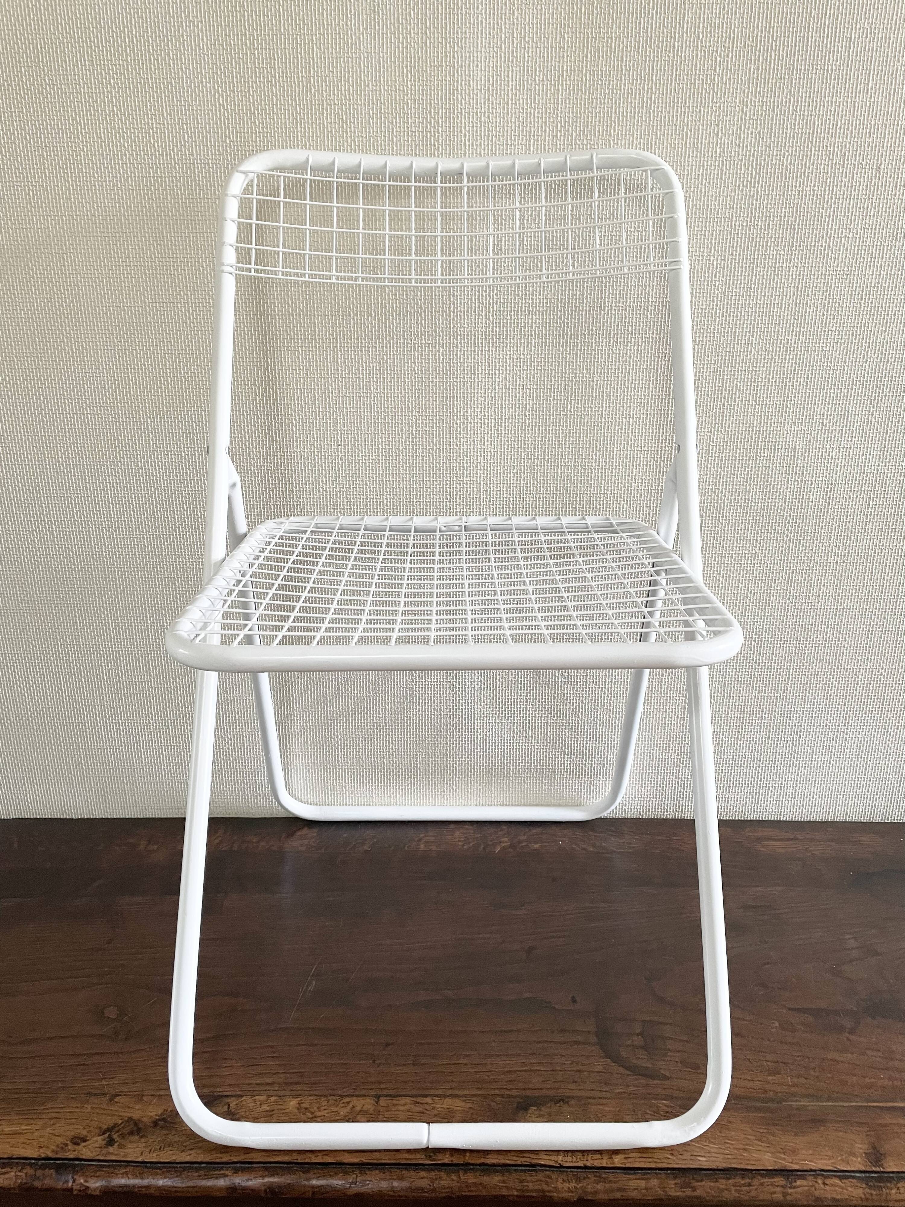 Metal folding chair