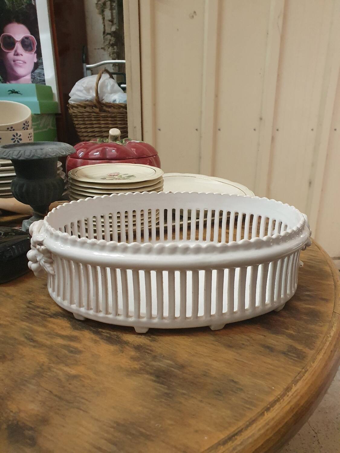 Malicorne earthenware bowl