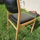 Chaise scandinave assise et dossier similicuir
