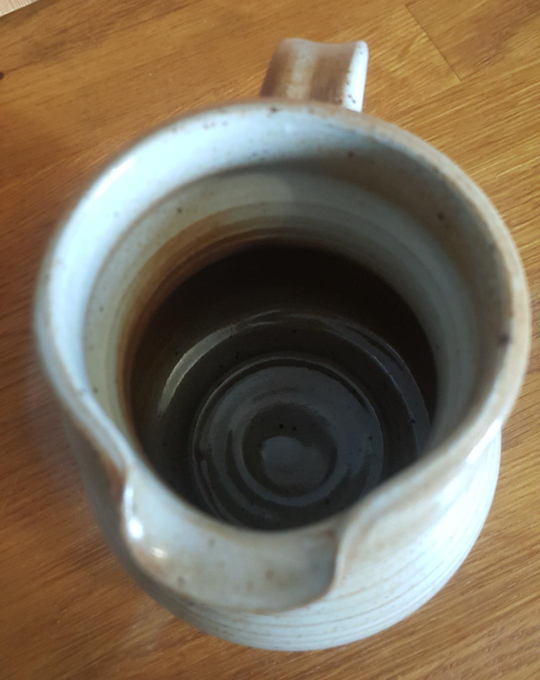 Petit Pichet Crémier in Marais Sandstone