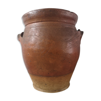 Sandstone pot