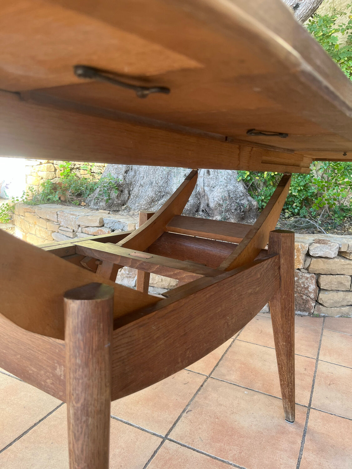 Coffee table with sirca system in oak from the 50s