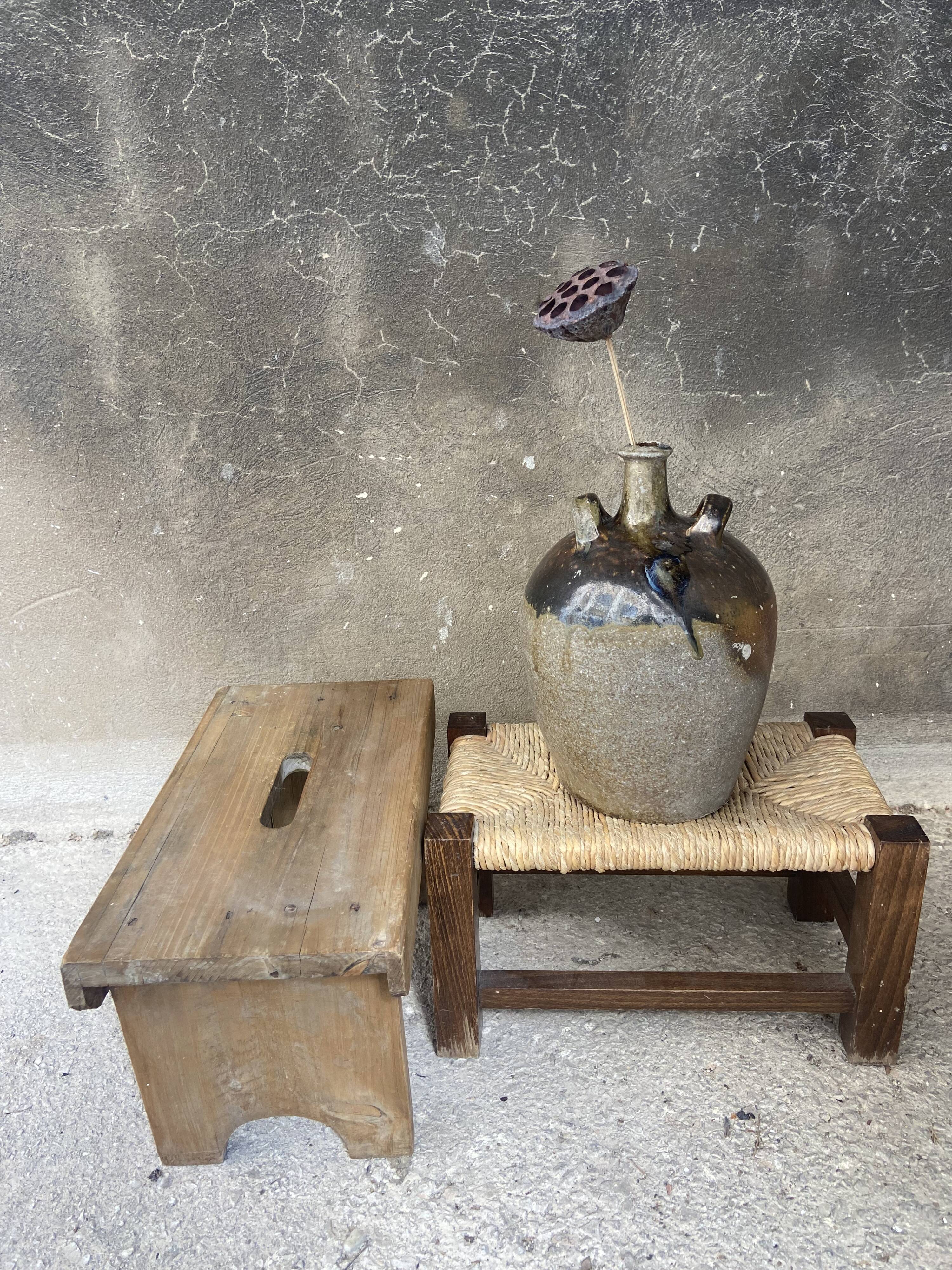 Beech and straw footrest