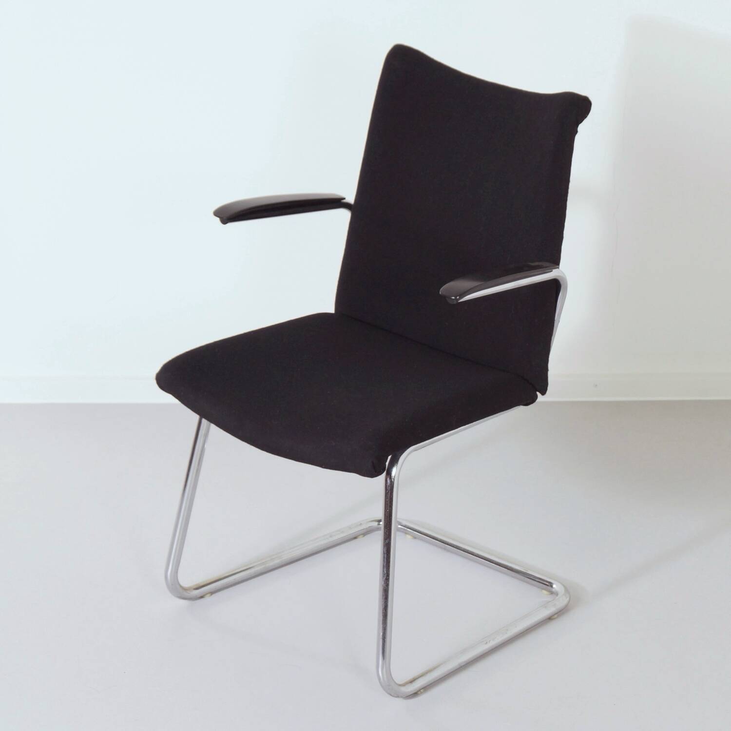 Tubular chair 3014 with armrests by toon de wit for de wit, 1950s