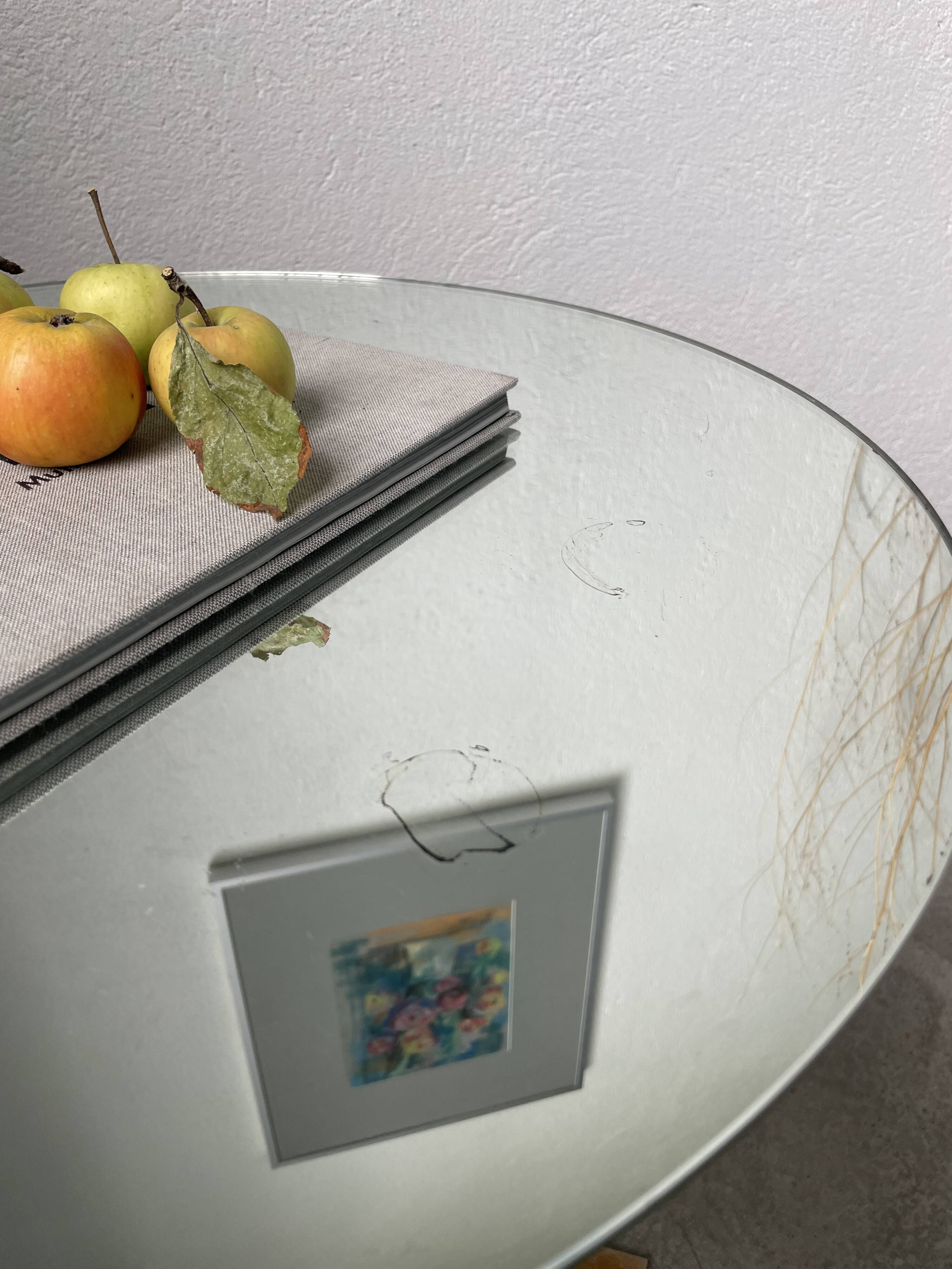 Art deco mirror pedestal table in walnut 1930