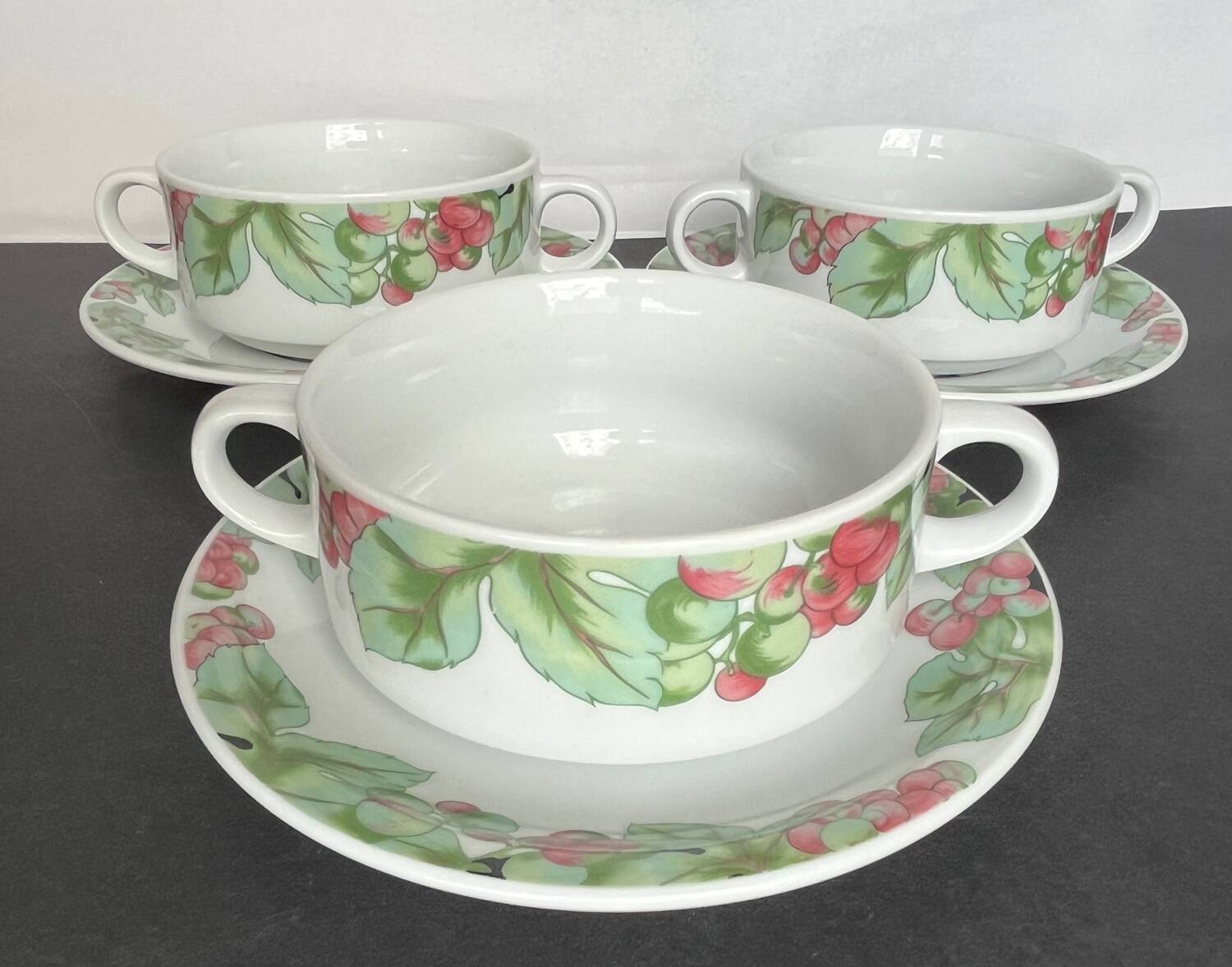 3 porcelain bowls + saucers