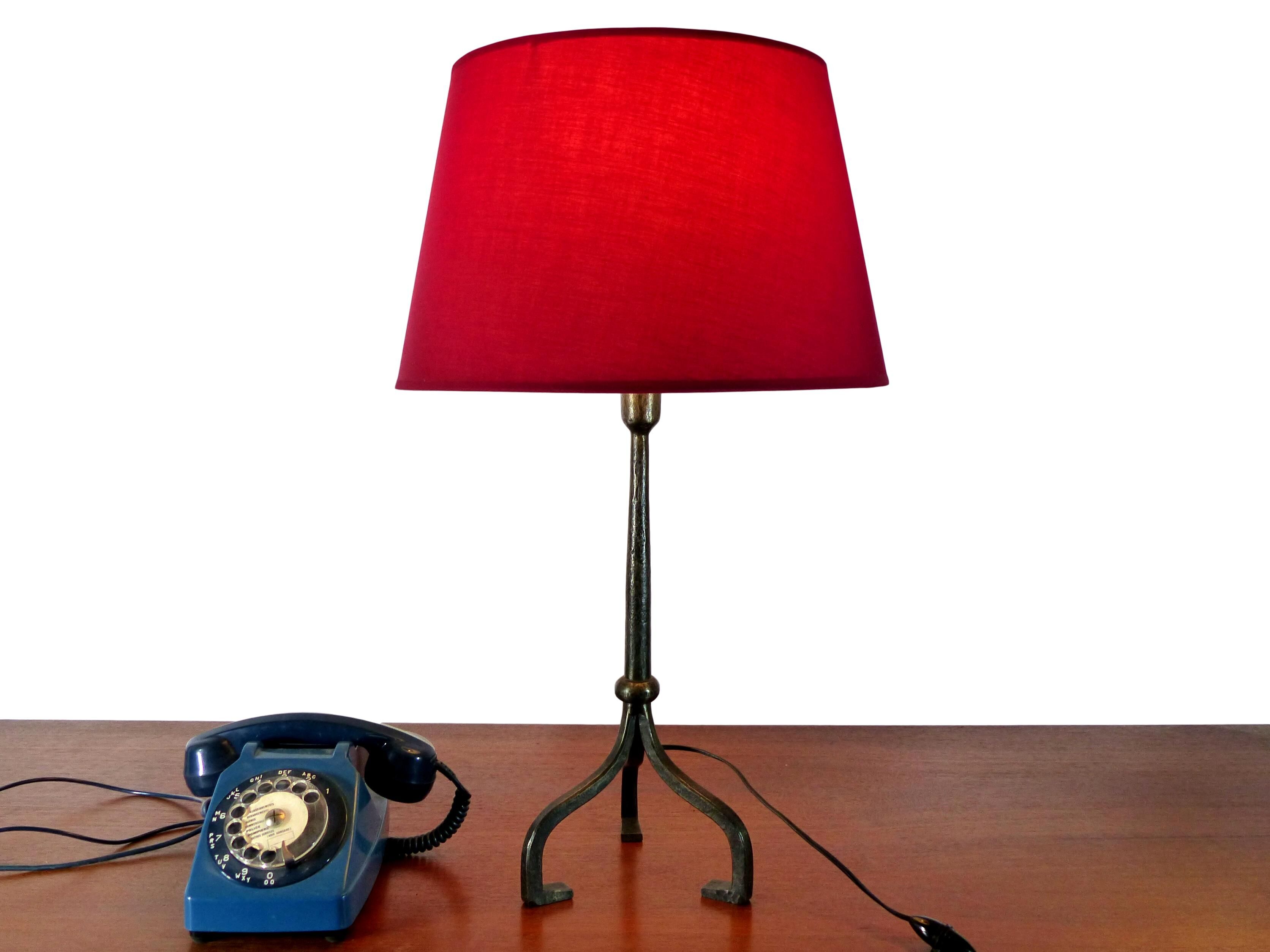 Wrought iron tripod table lamp