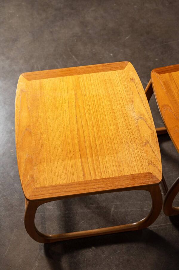 Tables gigognes Nathan