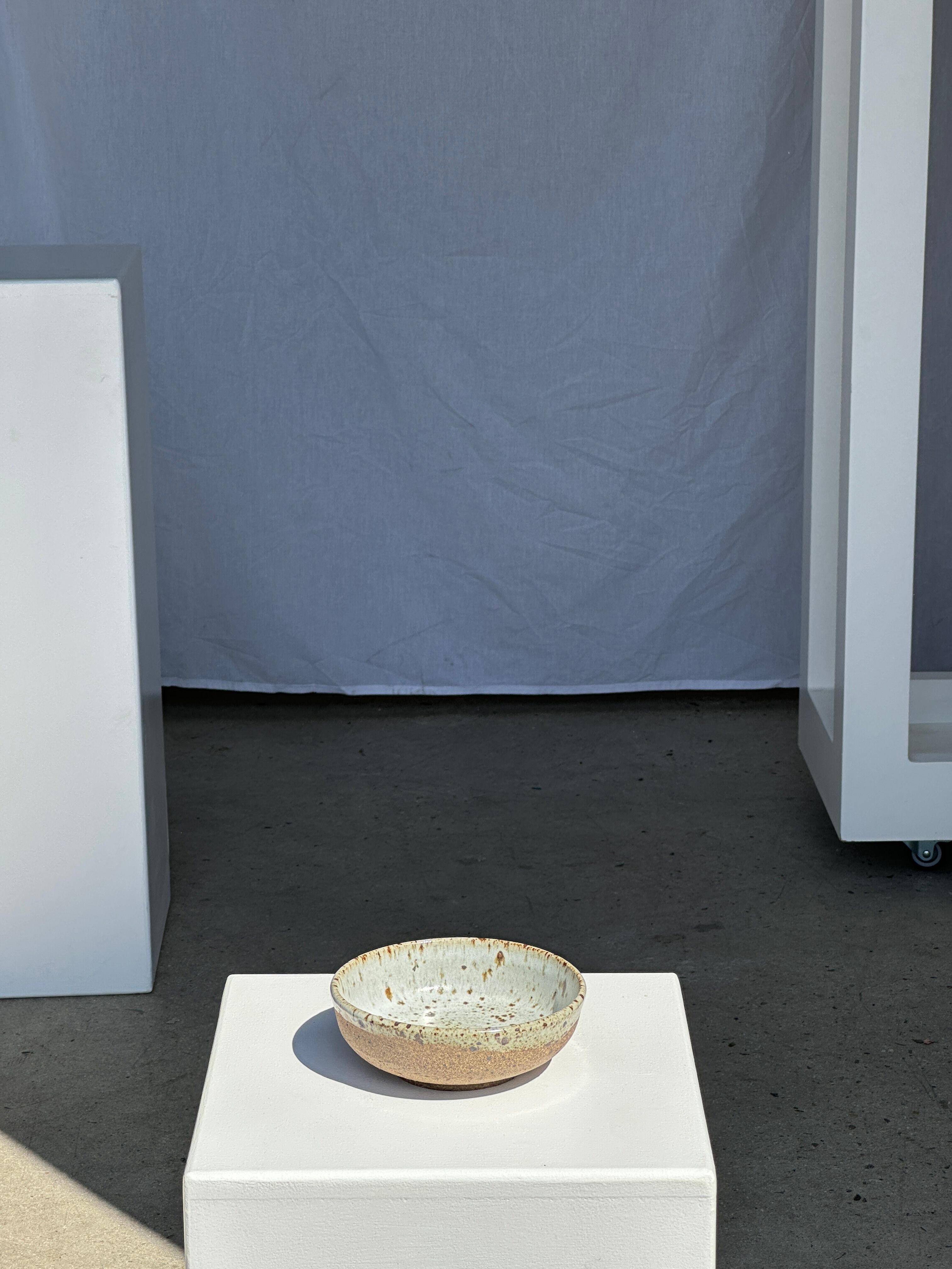 Bol en céramique moucheté et brun mat