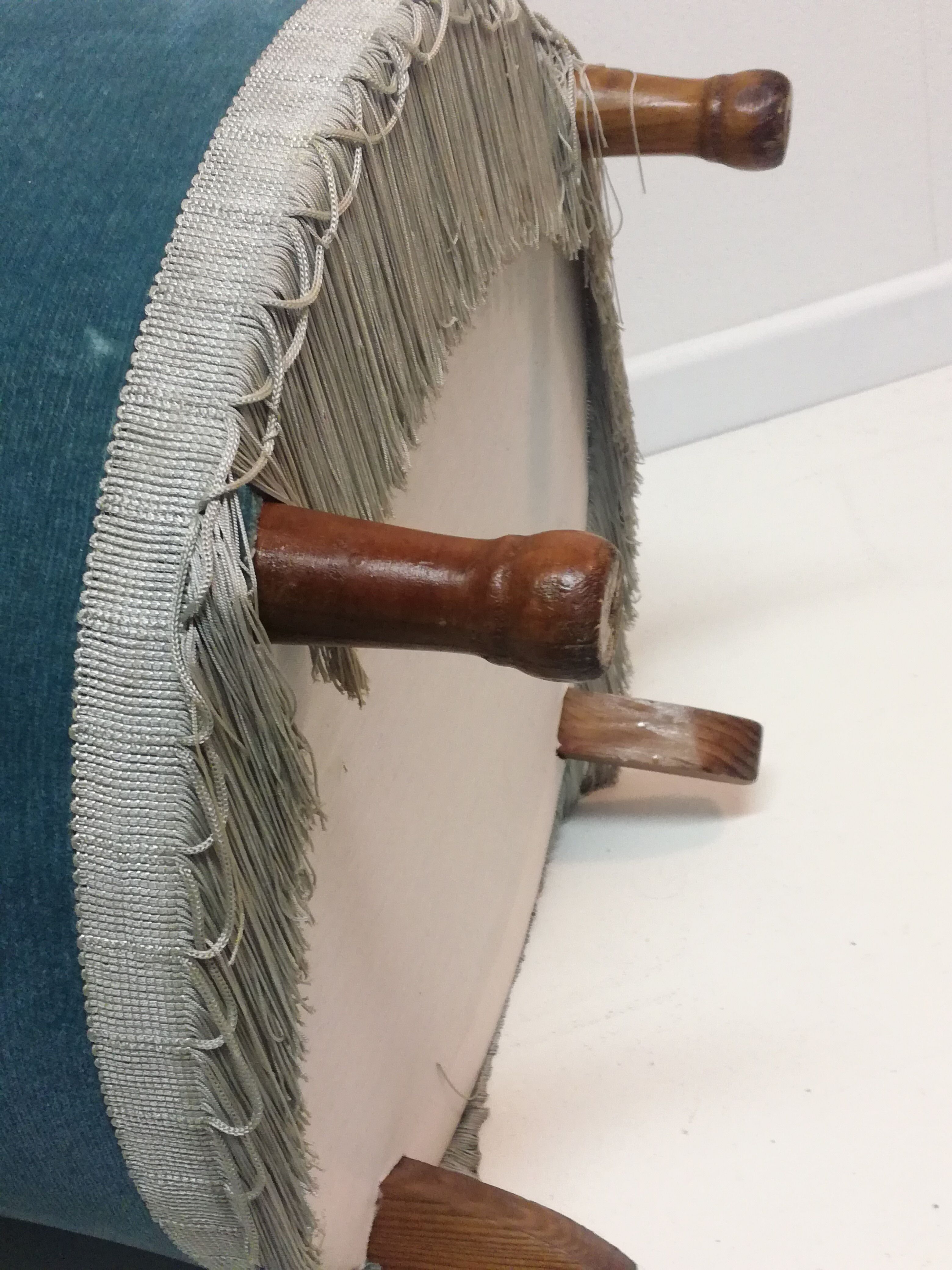 Armchair upholstered Toad