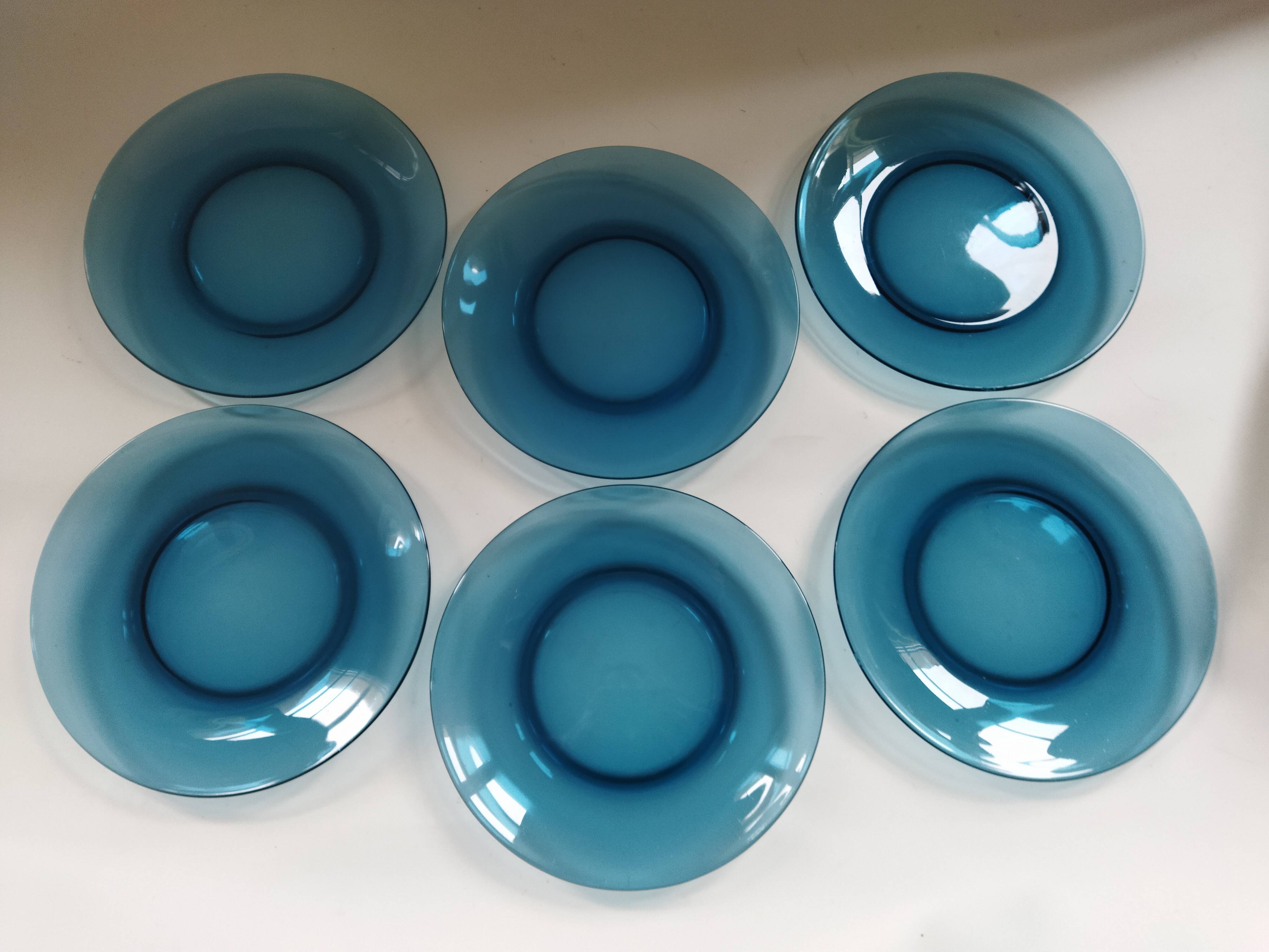 6 Vereco dinner plates