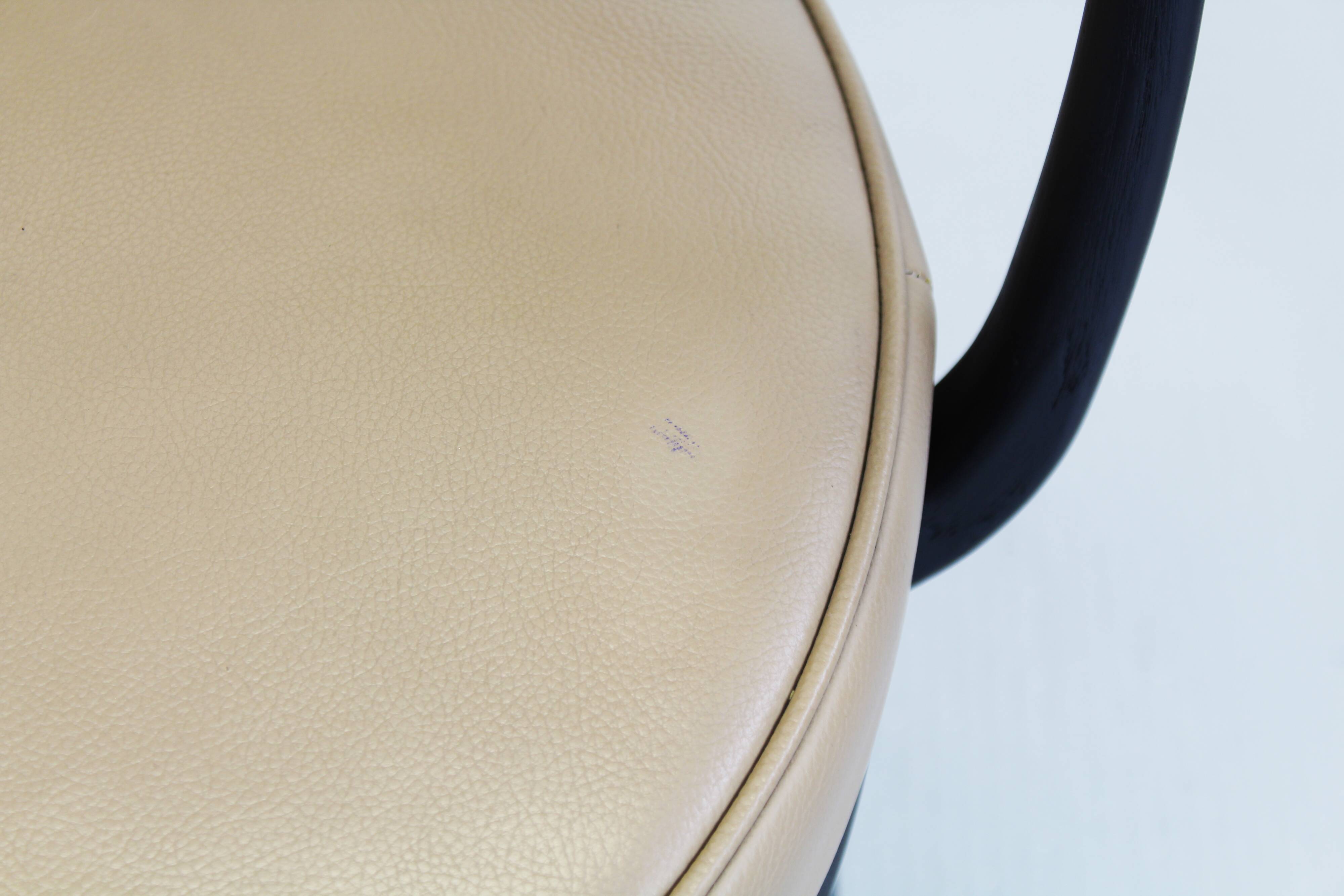 Indochine Armchair Le Corbusier Cassina Charlotte Perriand