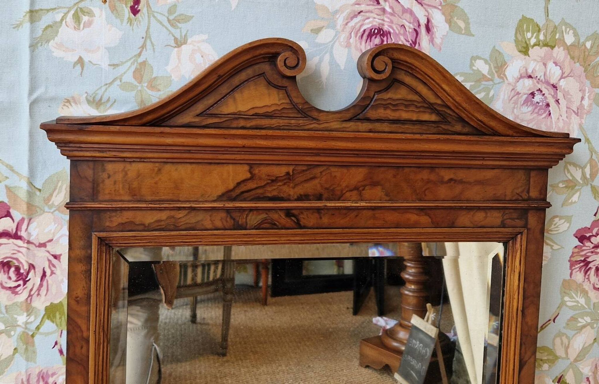 Miroir en noyer