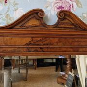 Miroir en noyer