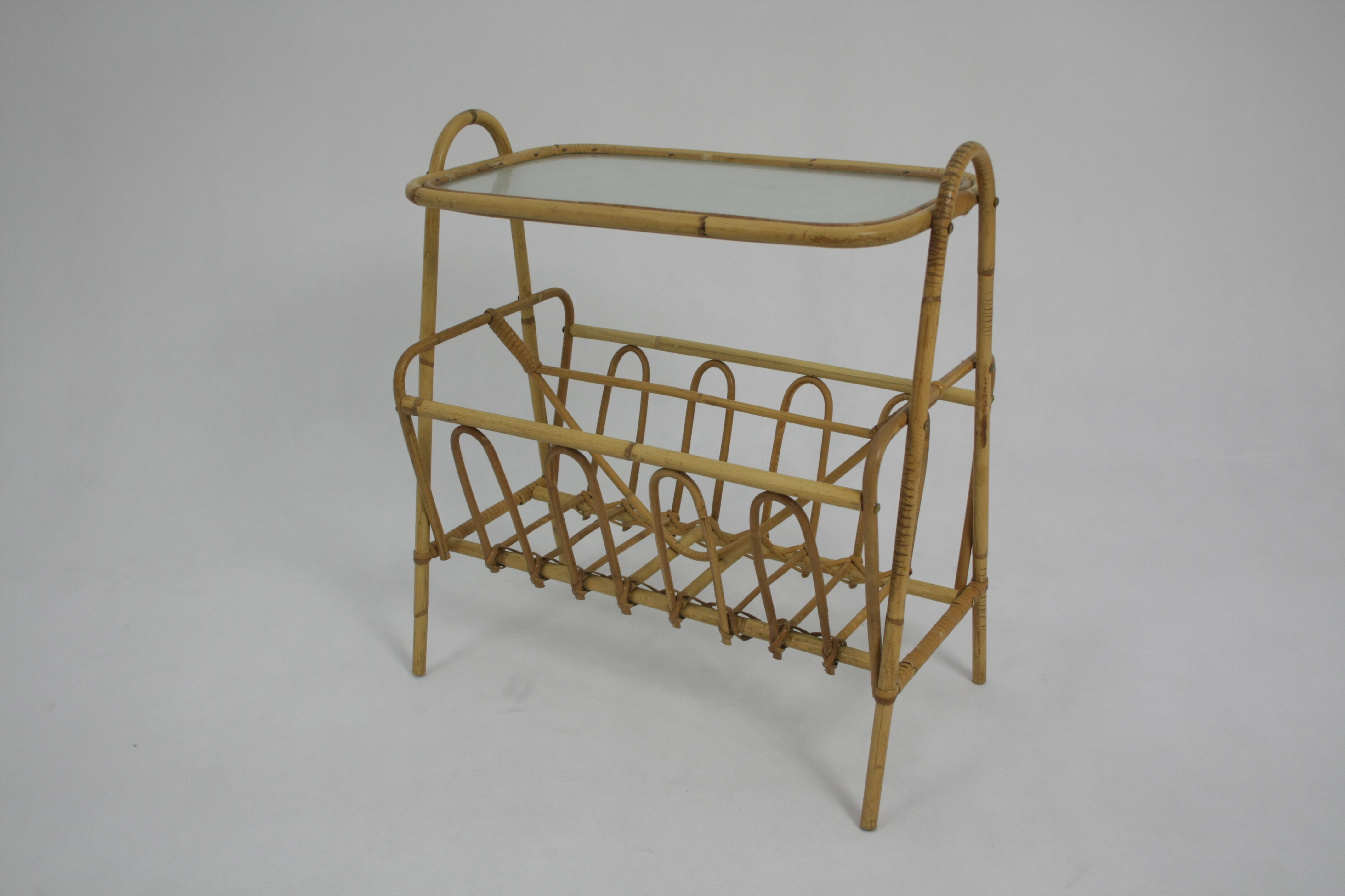 Table d'appoint 1970