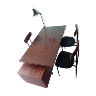 Desk and 3 chairs in 1950s Italian modernist style in rosewood.
