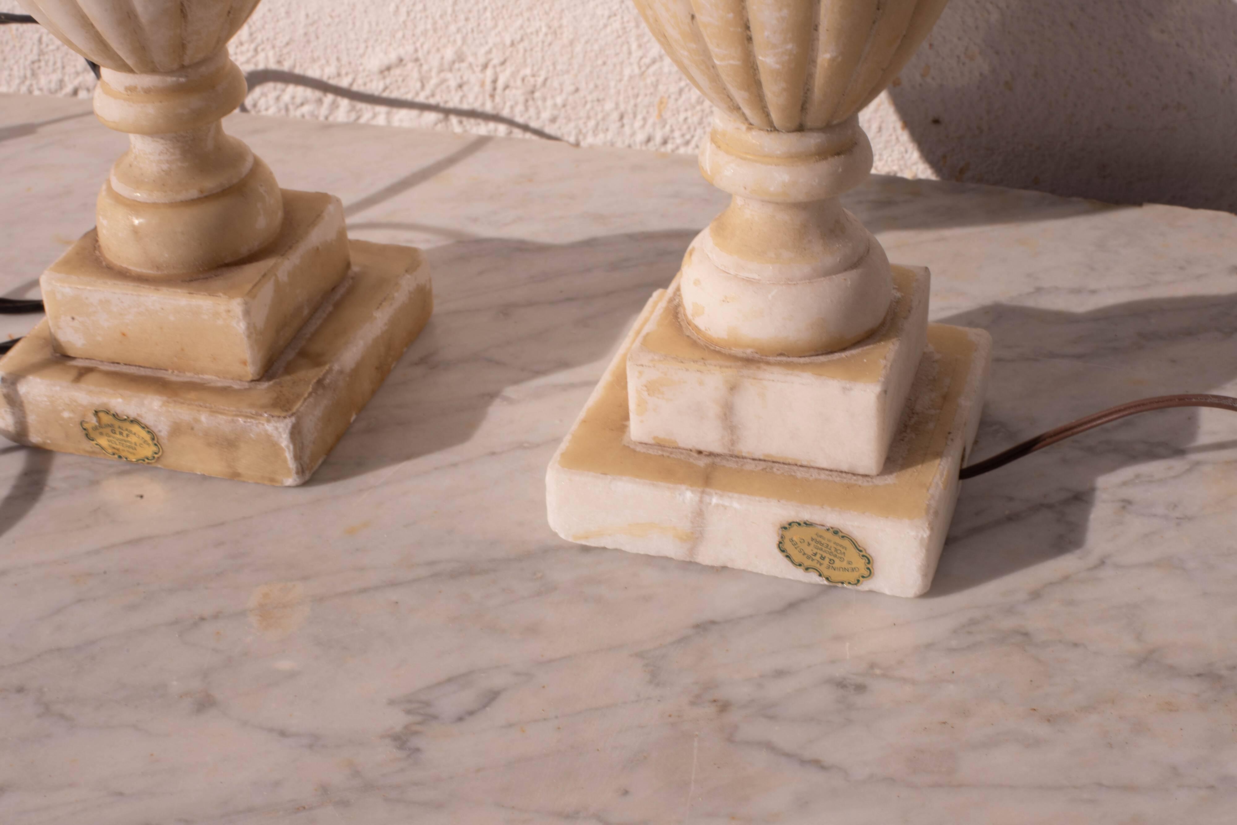 Set of 2 Vintage Neoclassica Alabster Table Lamp by Gregoretti & co.