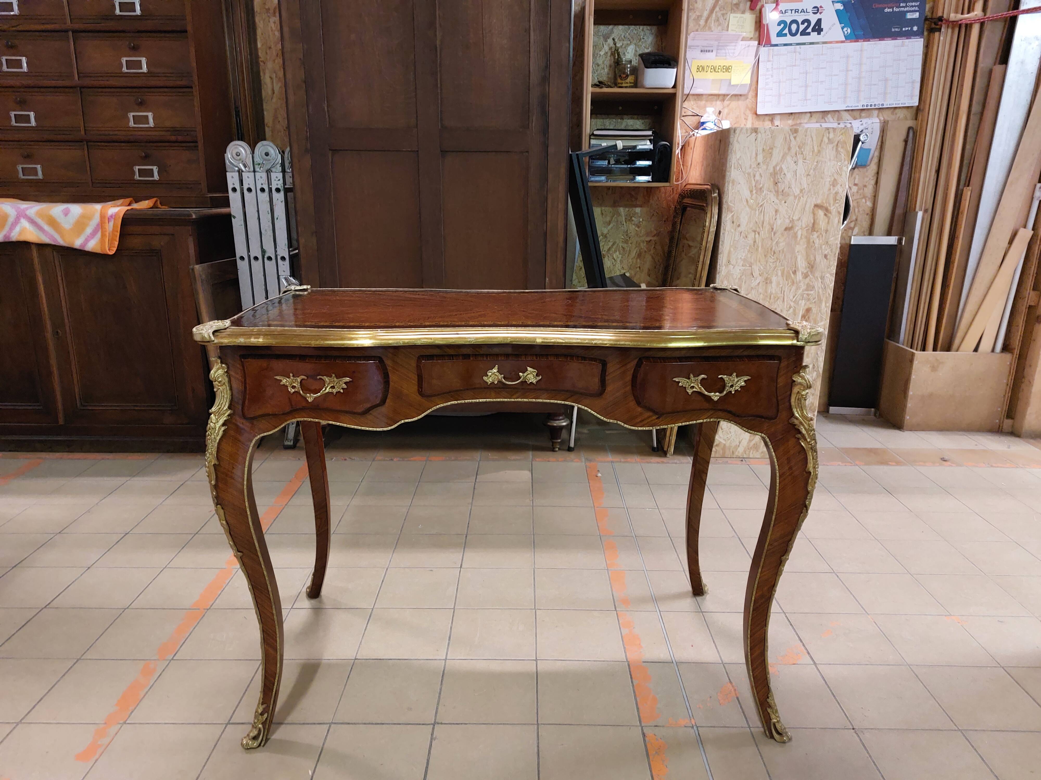 Louis XV style baroque living room desk