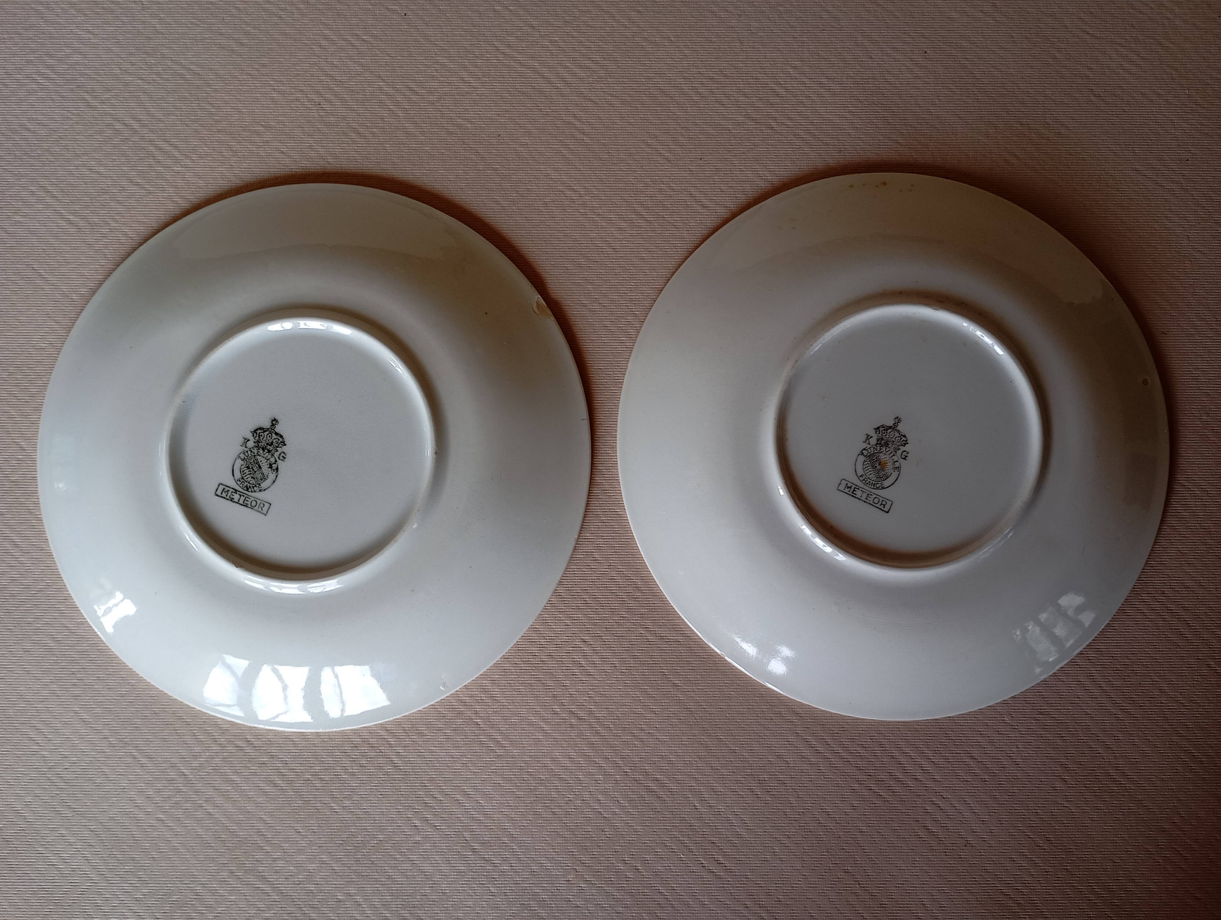 2 KG Lunéville “Météor” dessert plates