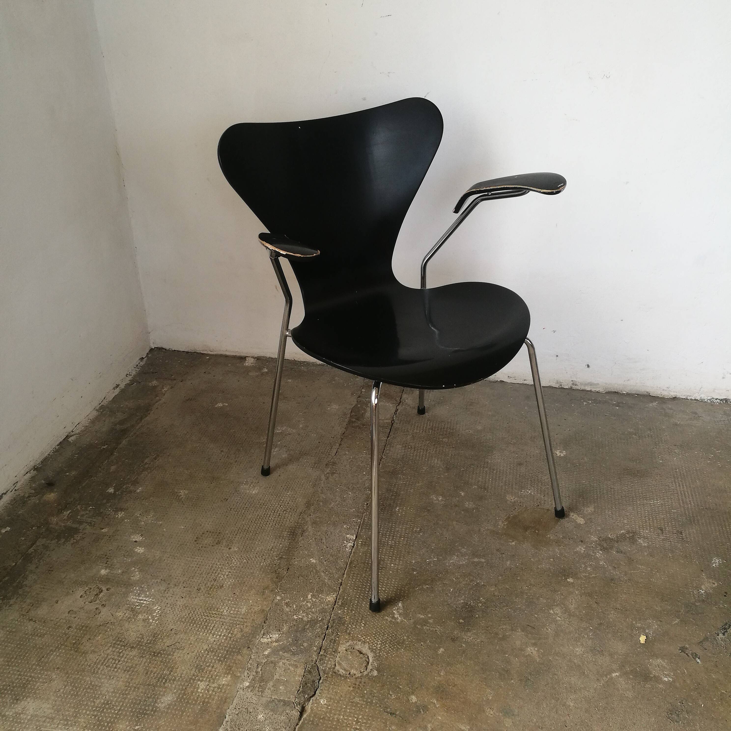 Fauteuil butterfly par Arne Jacobsen pour Fritz Hansen , serie7